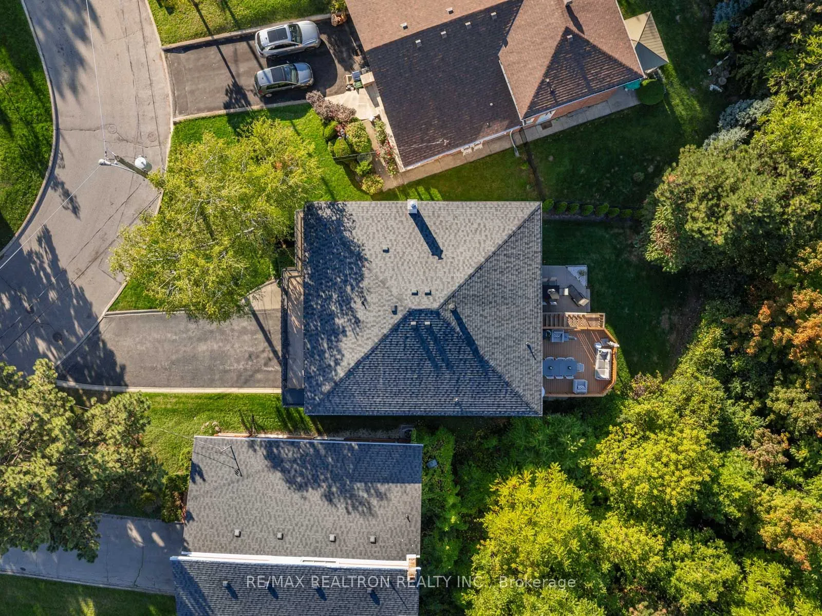 25 Cedar Springs Grove