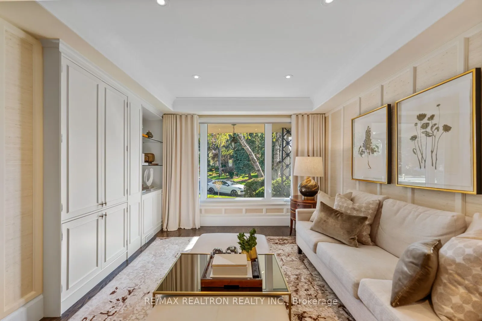 25 Cedar Springs Grove