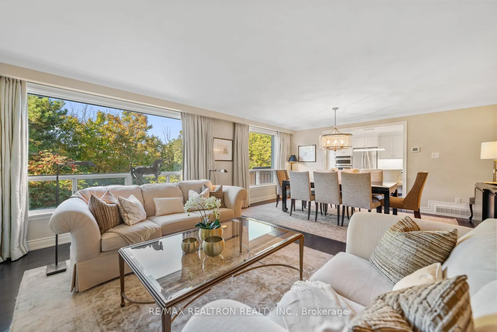 25 Cedar Springs Grove