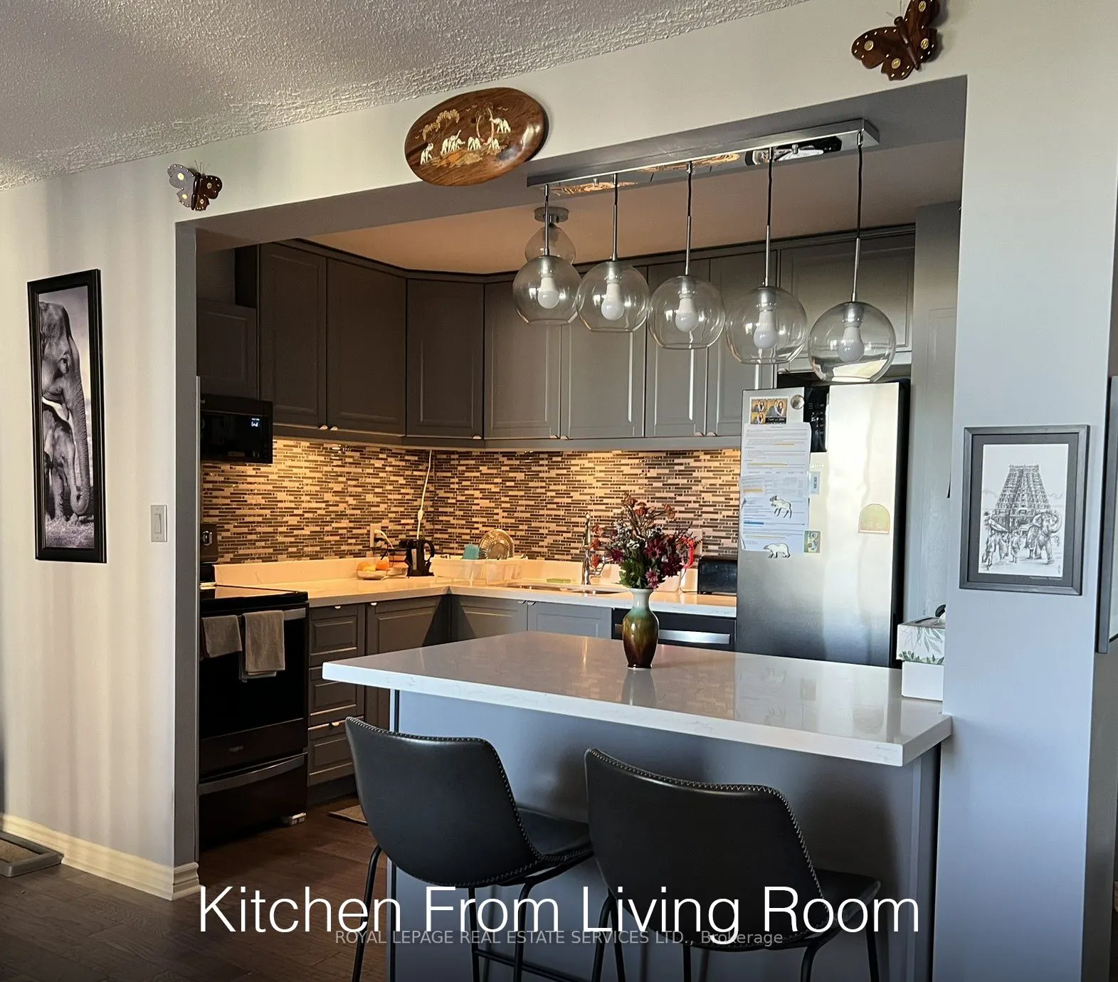 60 Pavane Linkway, #709