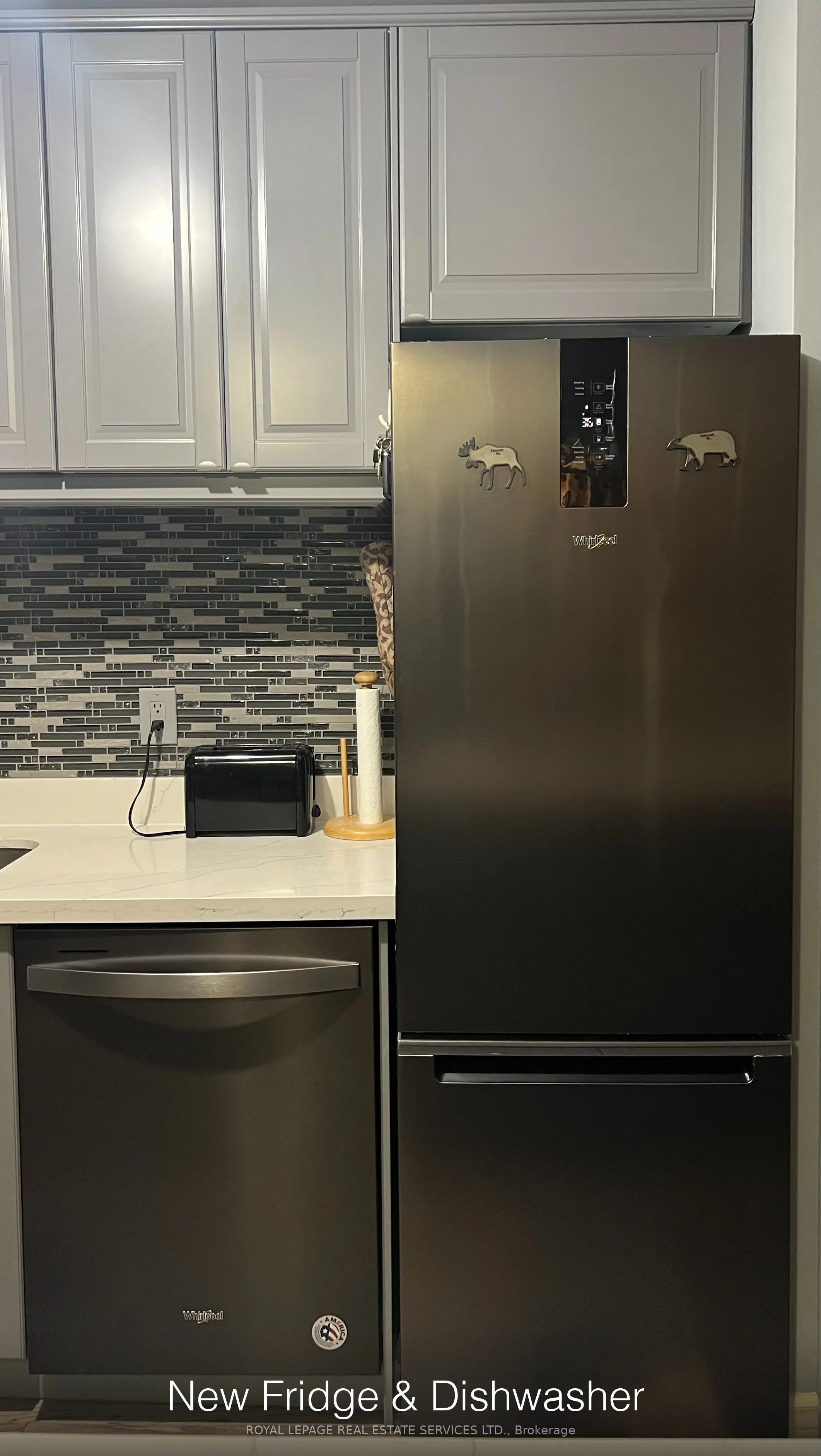 60 Pavane Linkway, #709