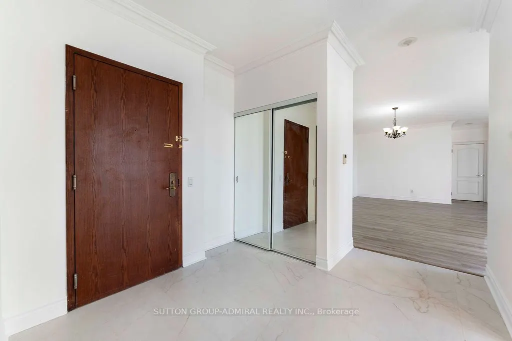 2 Clairtrell Road, #UPH3
