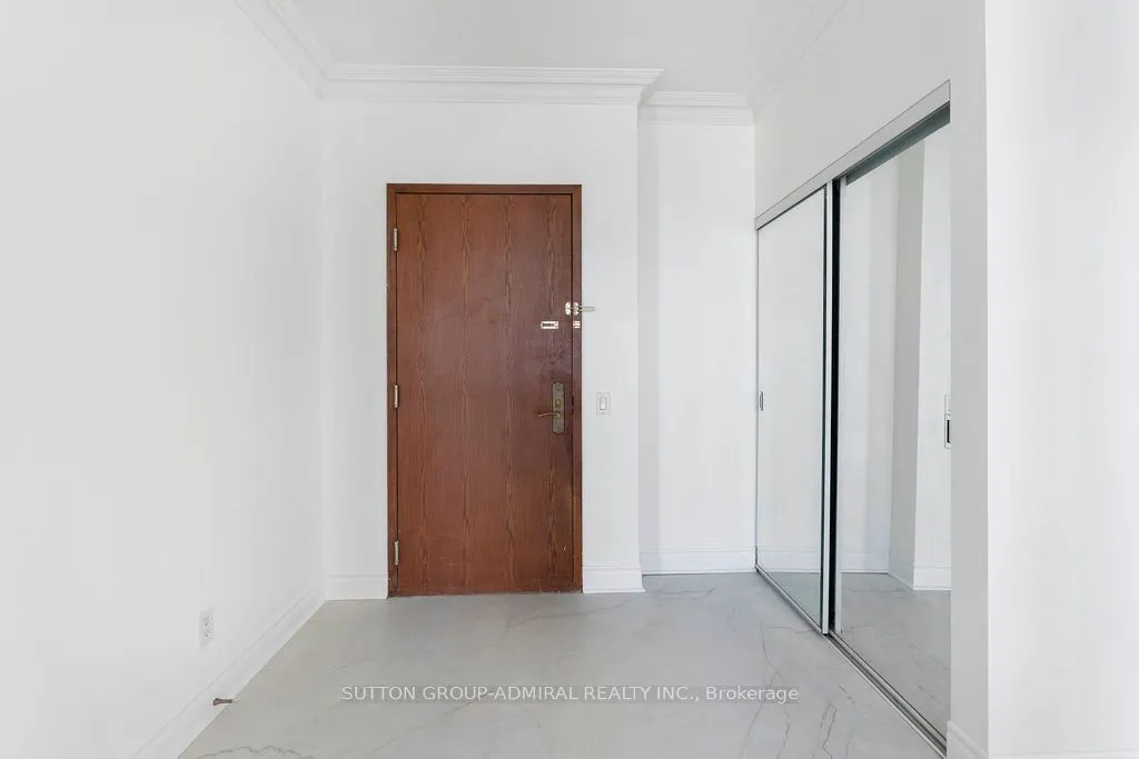 2 Clairtrell Road, #UPH3