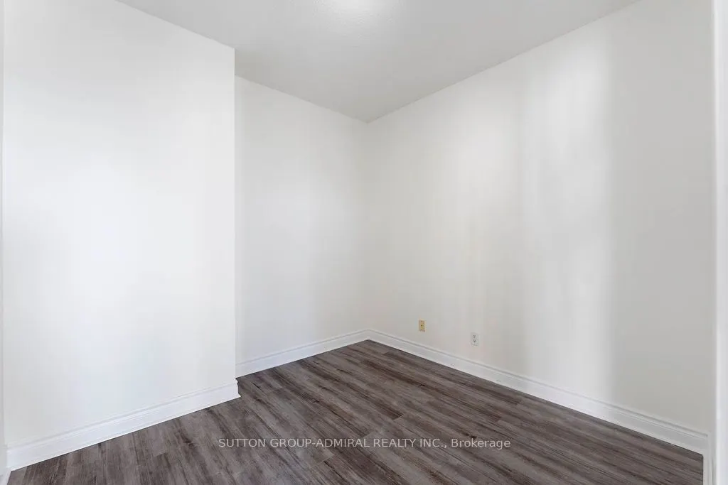 2 Clairtrell Road, #UPH3