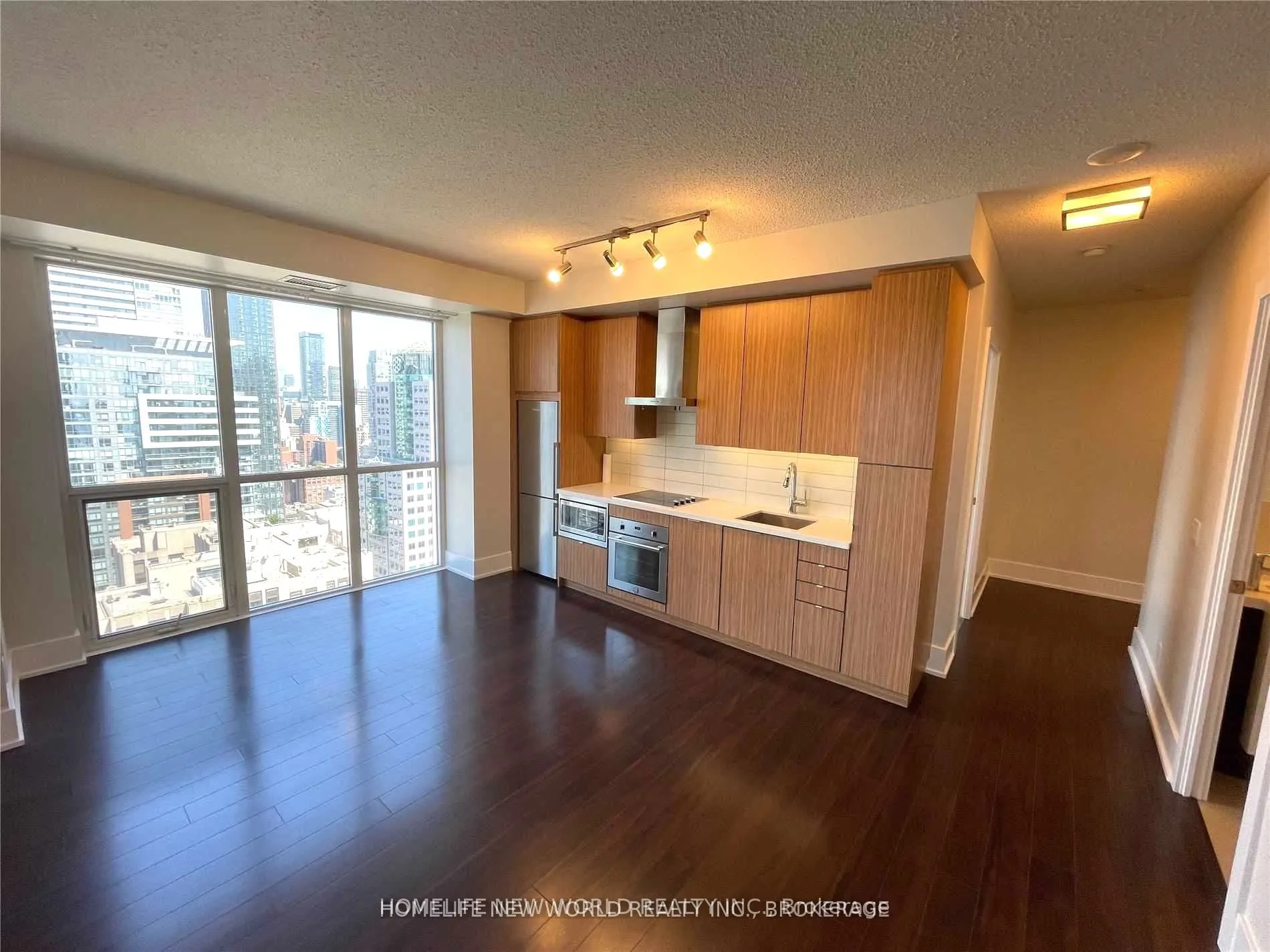 300 Front Street W, #3204