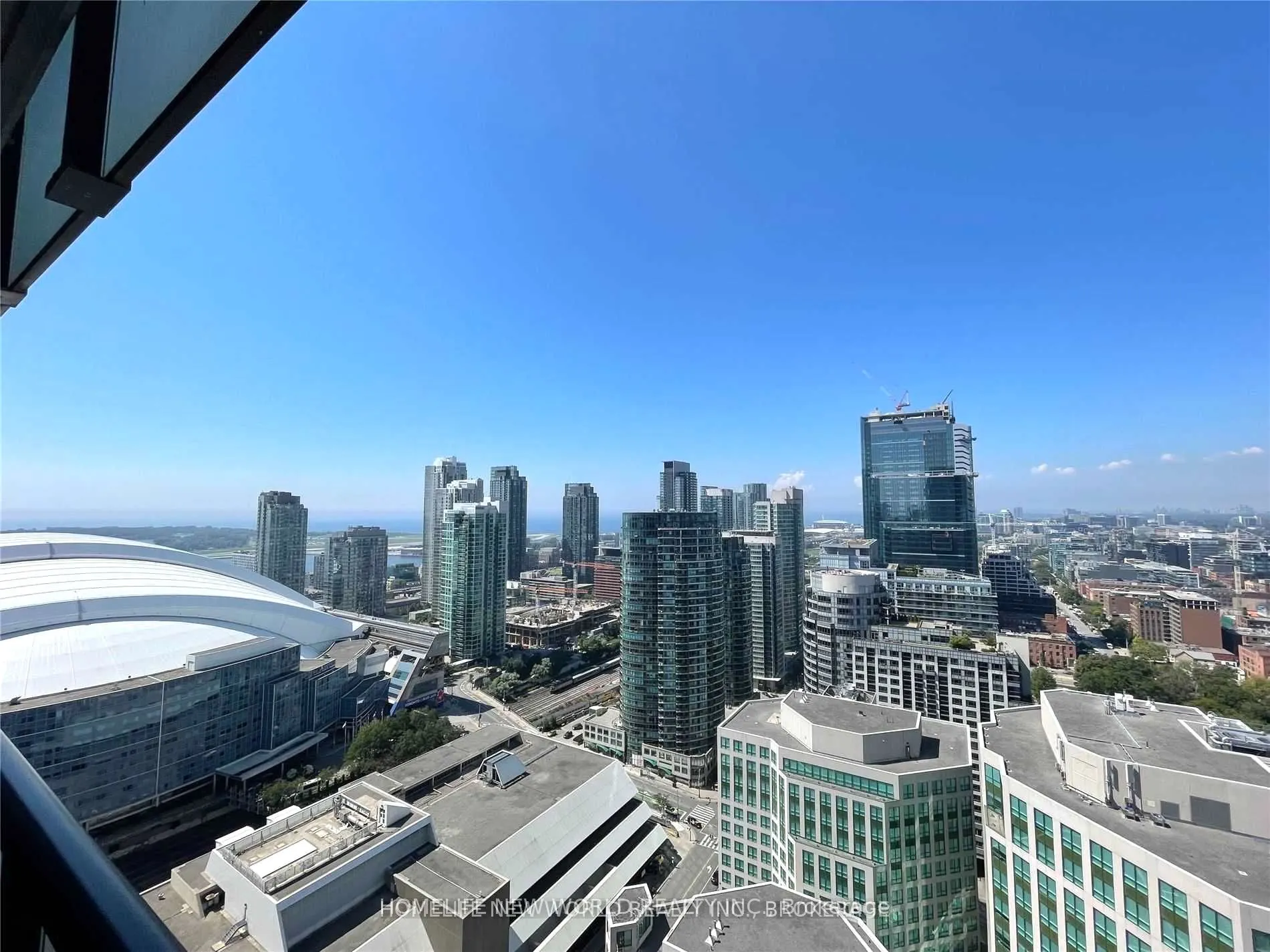 300 Front Street W, #3204