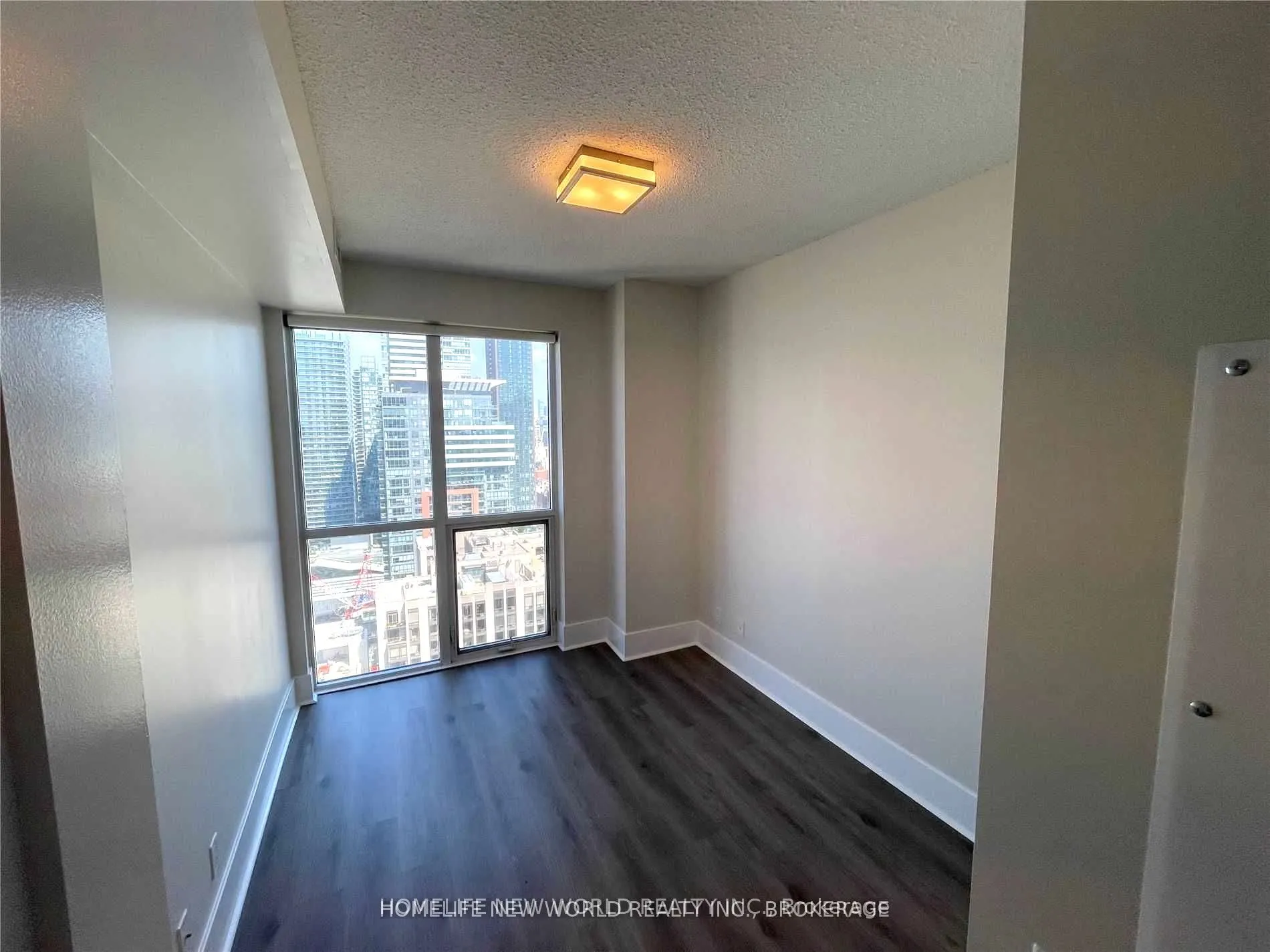 300 Front Street W, #3204