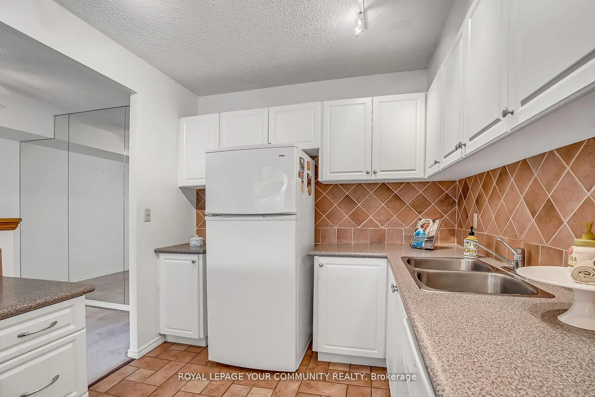 212 St George Street, #503