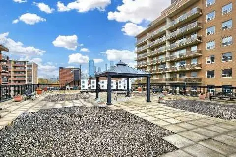 212 St George Street, #503