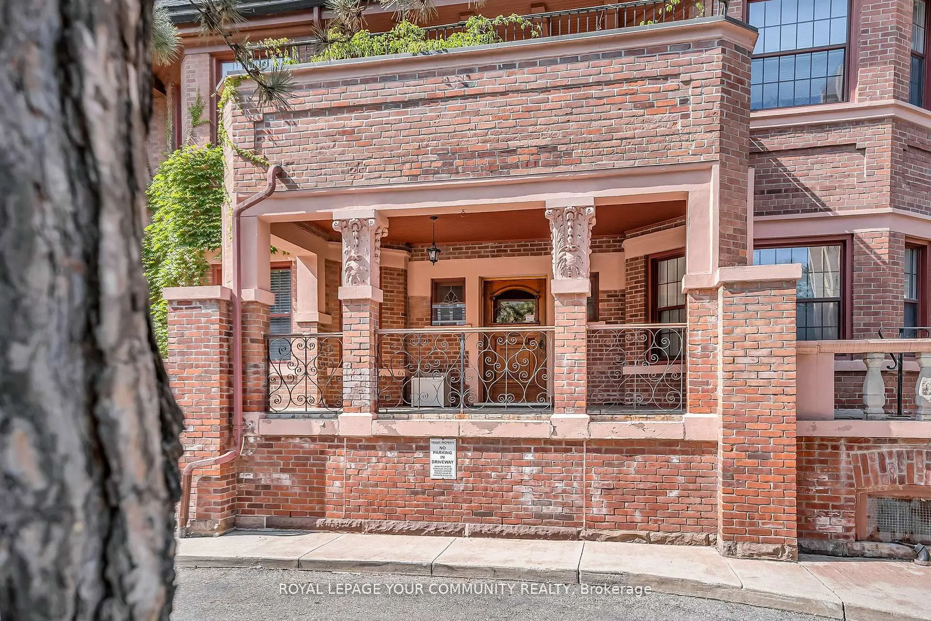 212 St George Street, #503