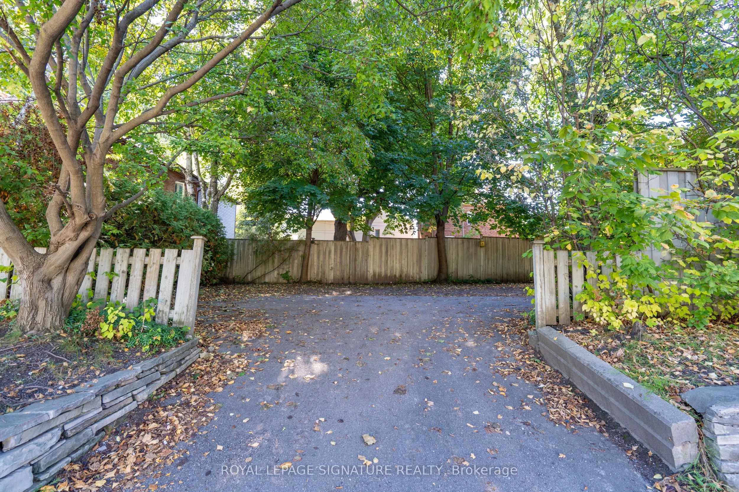 221 Hanna Road