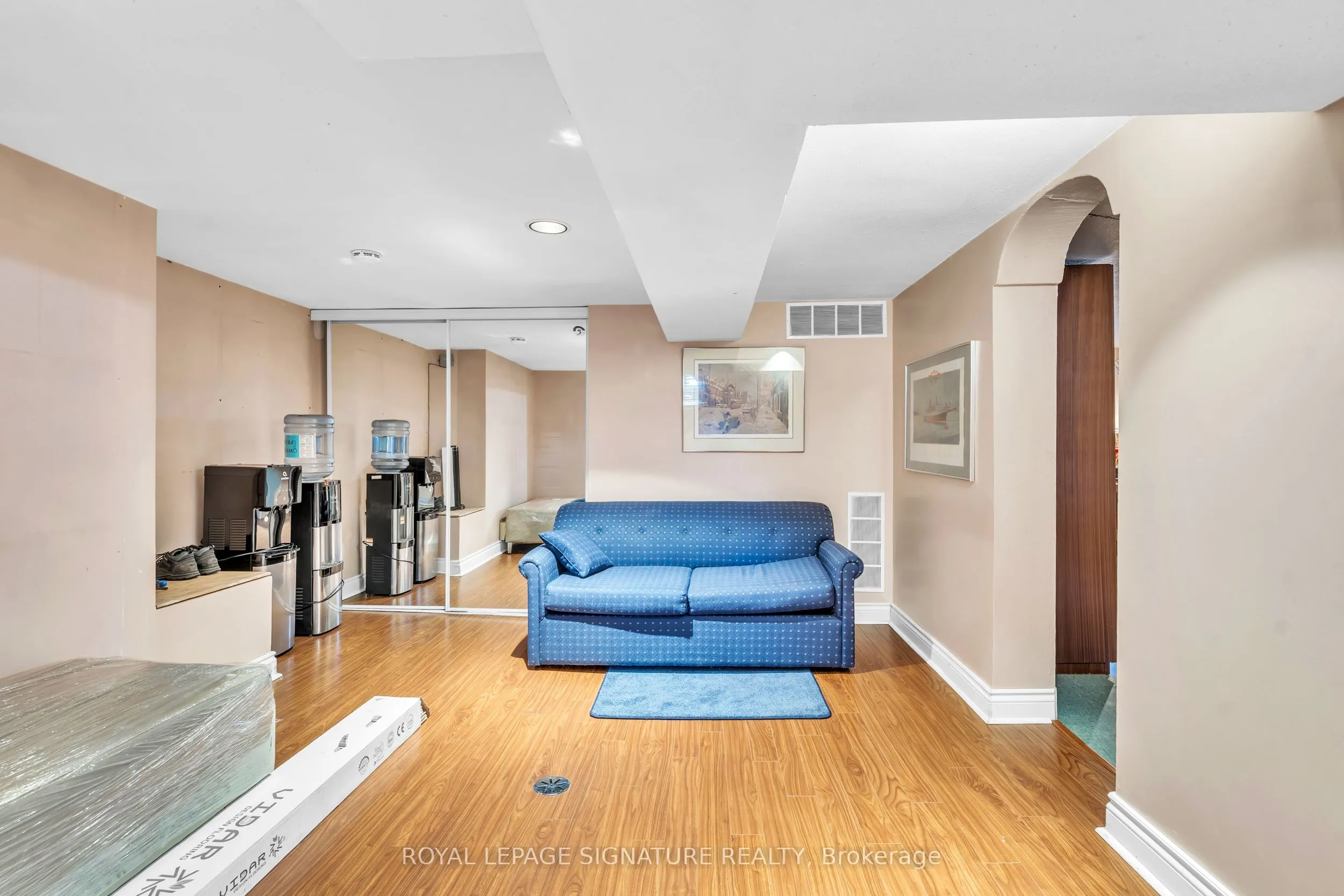 221 Hanna Road
