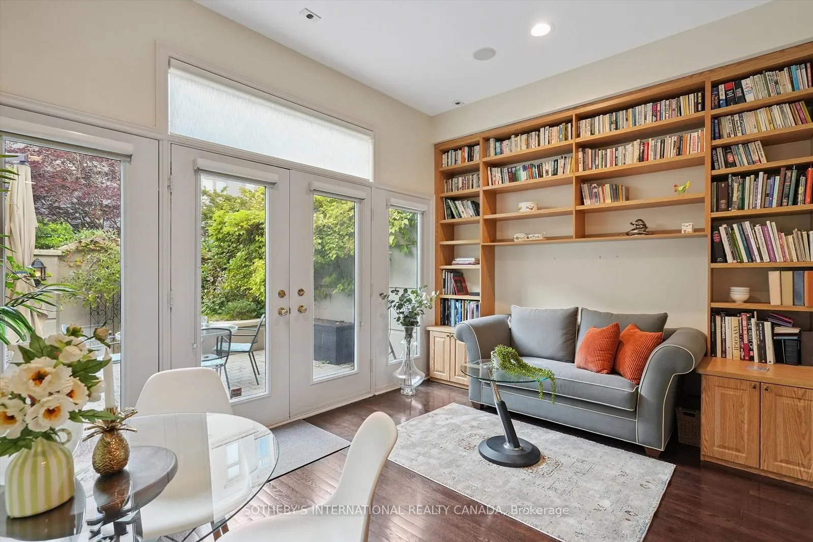 260 Russell Hill Road, #4