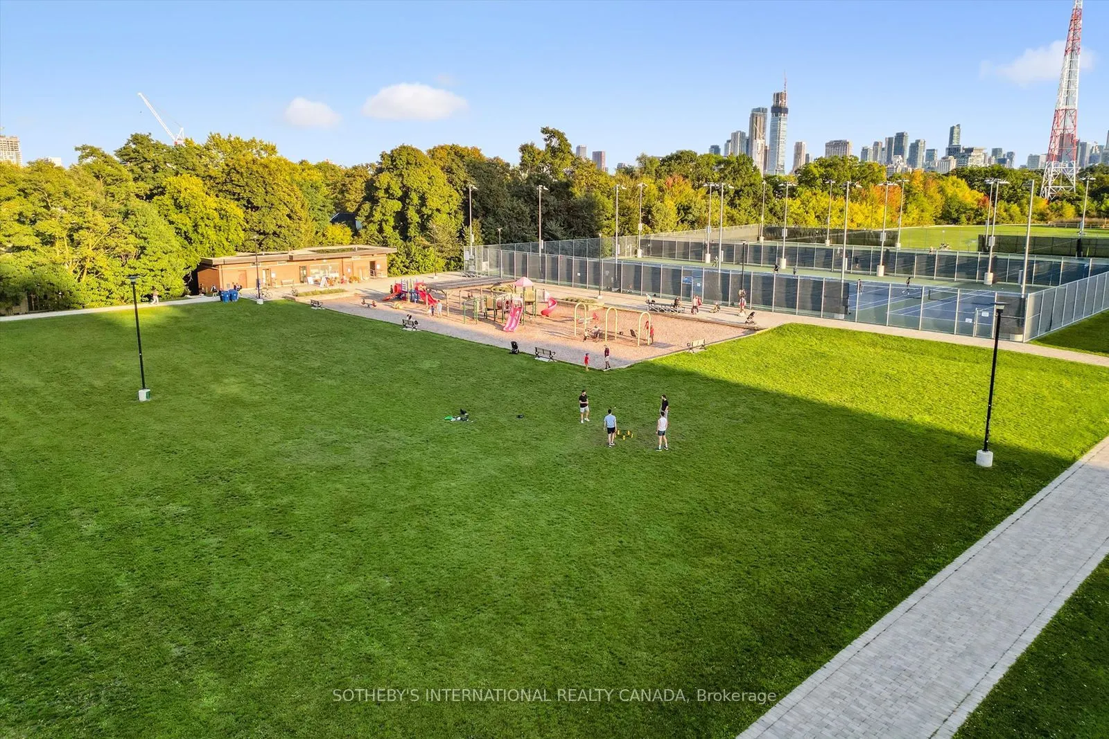 260 Russell Hill Road, #4