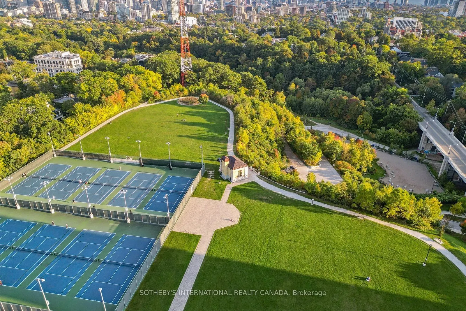 260 Russell Hill Road, #4