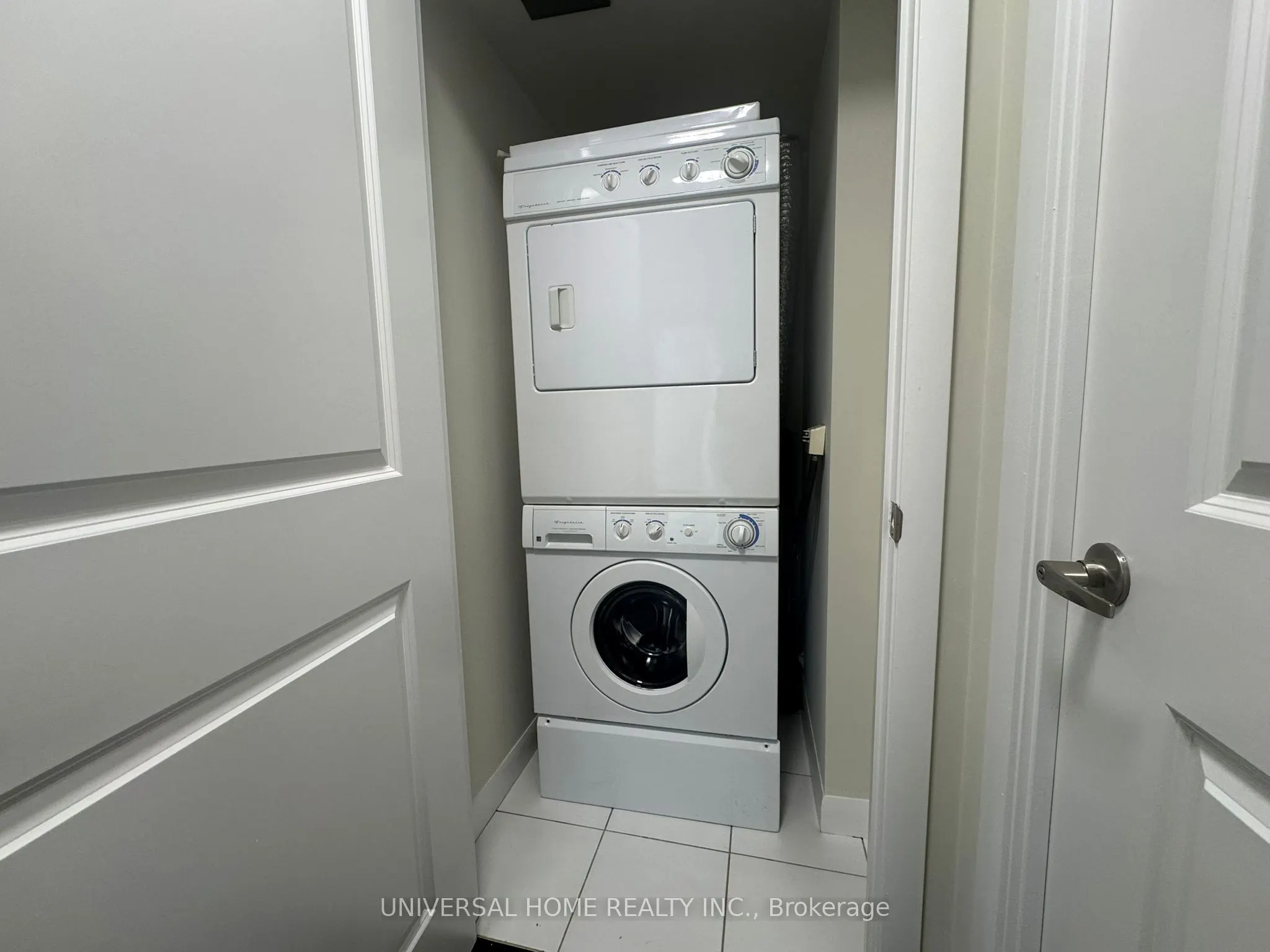 5793 Yonge Street, #508