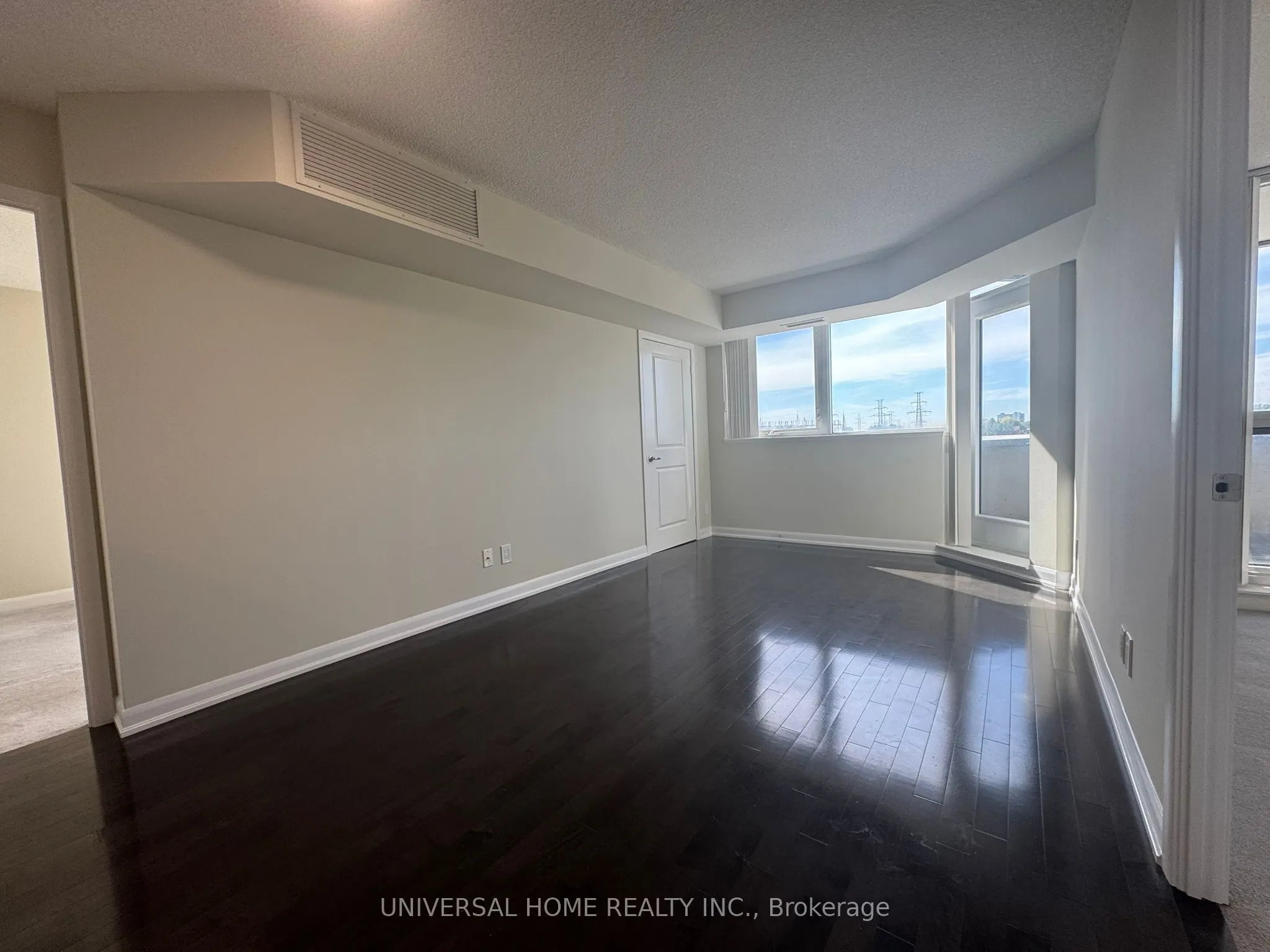 5793 Yonge Street, #508