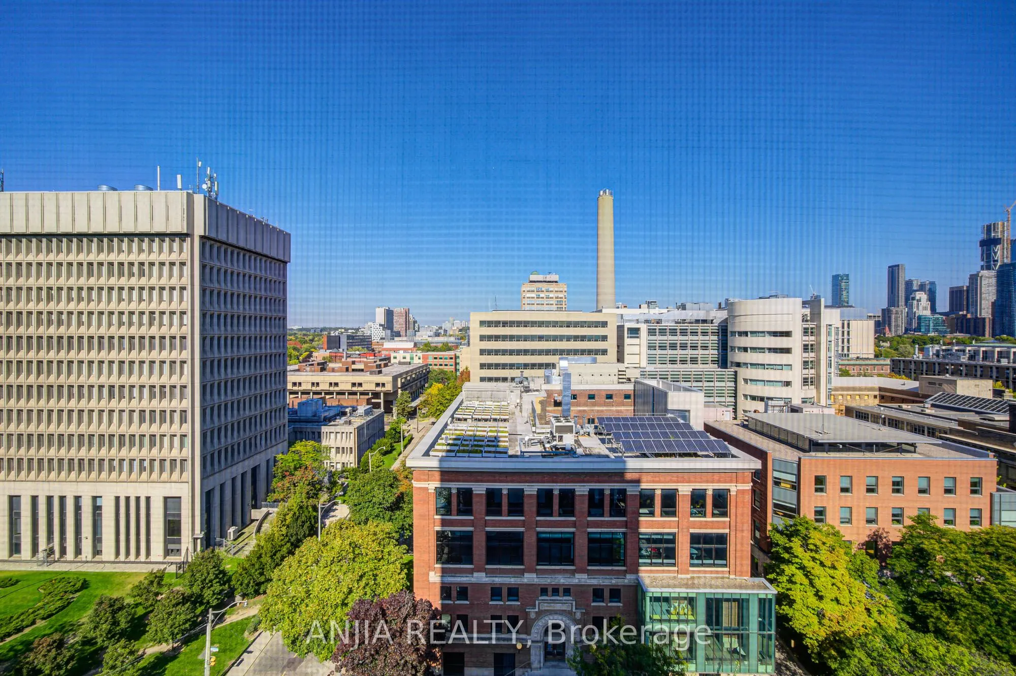 181 Huron Street, #1106