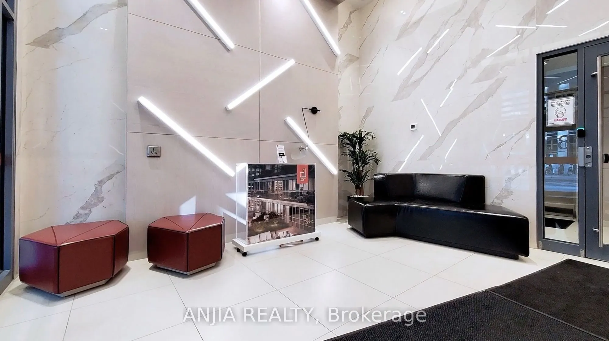 181 Huron Street, #1106