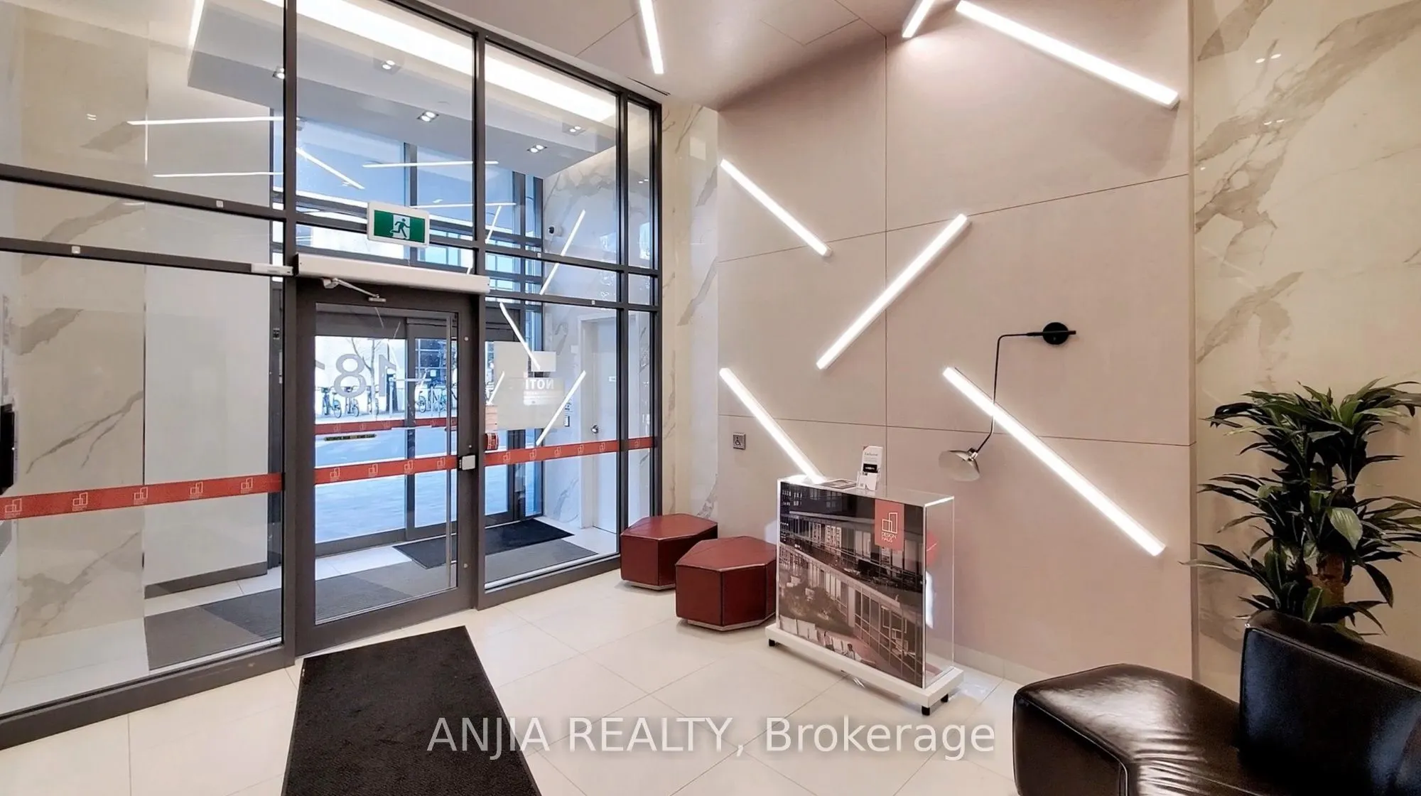 181 Huron Street, #1106