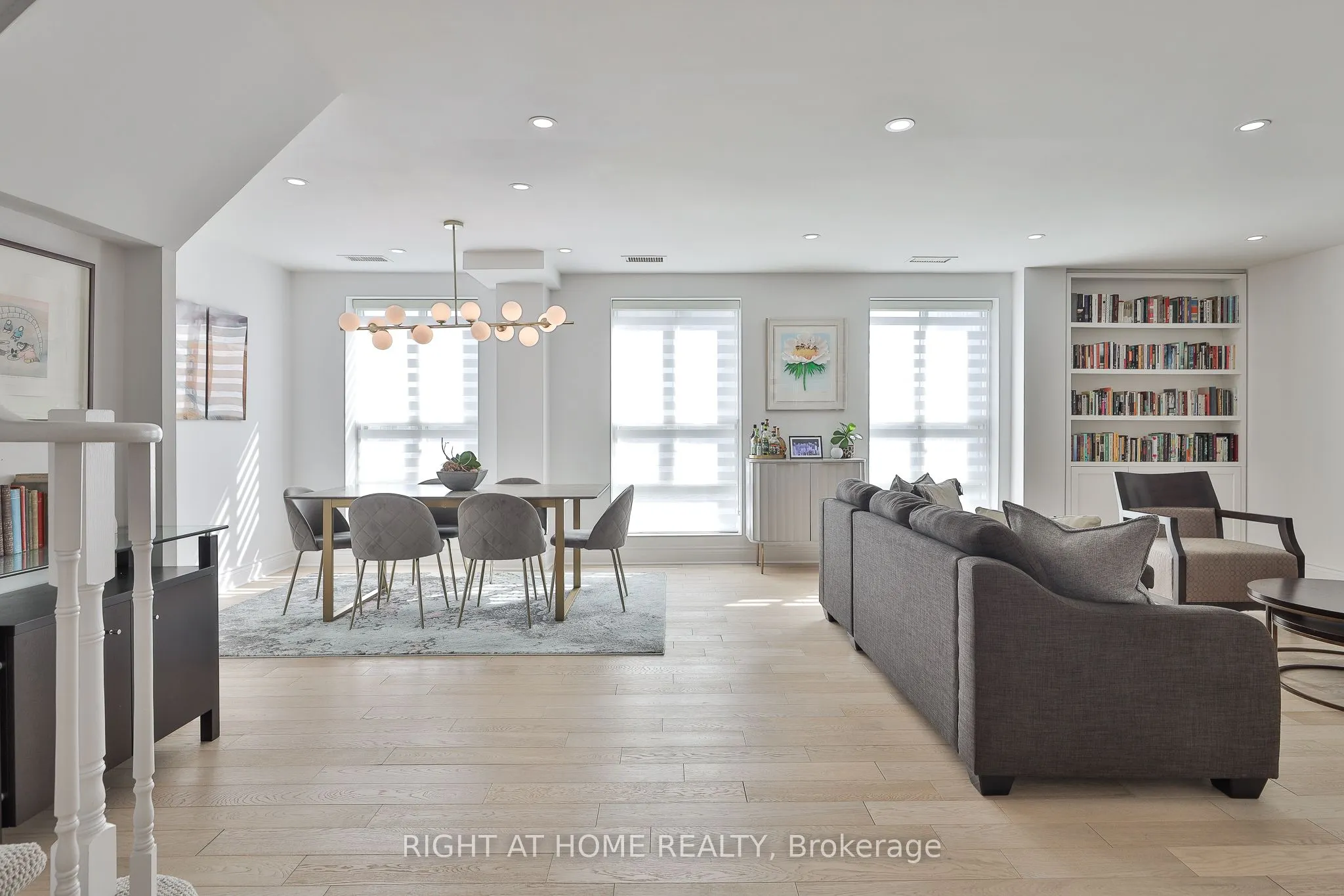 80 Charles Street E, #801