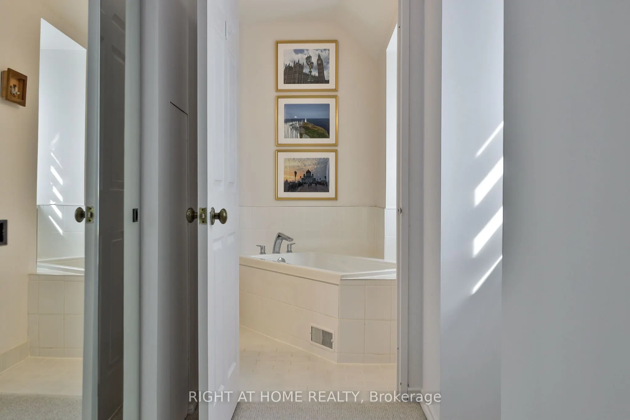 80 Charles Street E, #801
