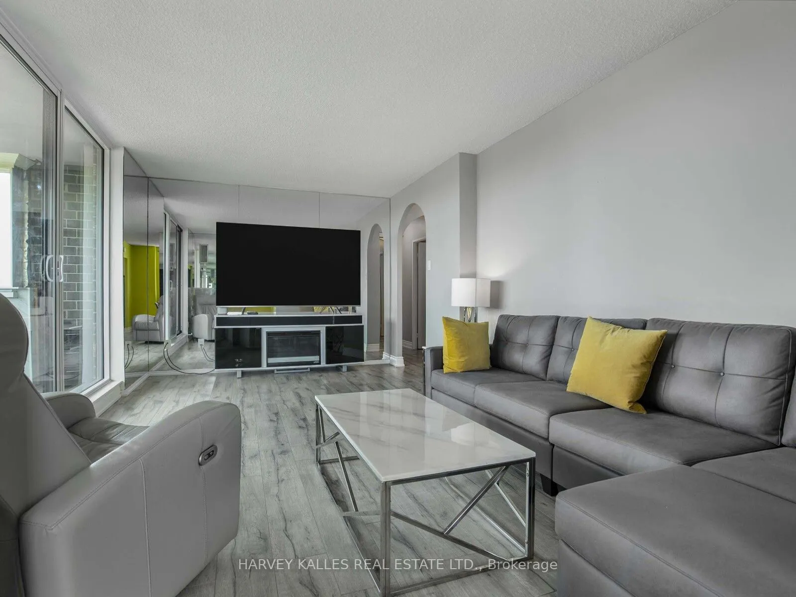 1900 Sheppard Avenue E, #1708