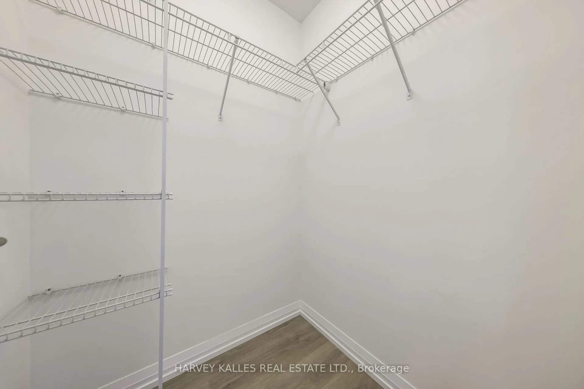 25 Holly Street, #2407