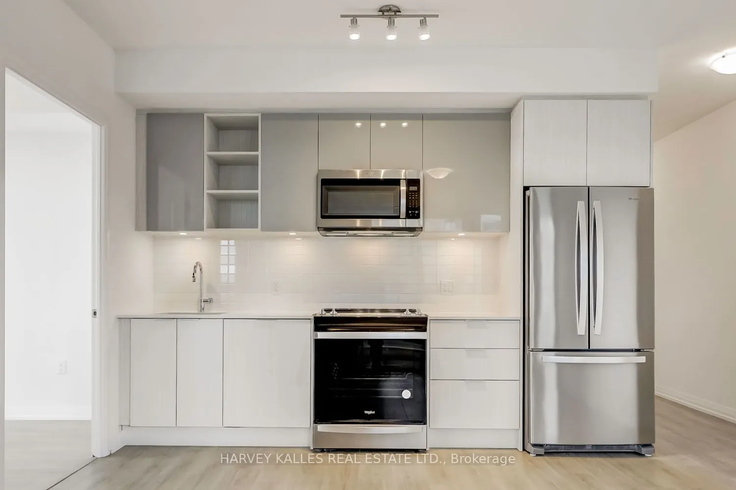 25 Holly Street, #2407