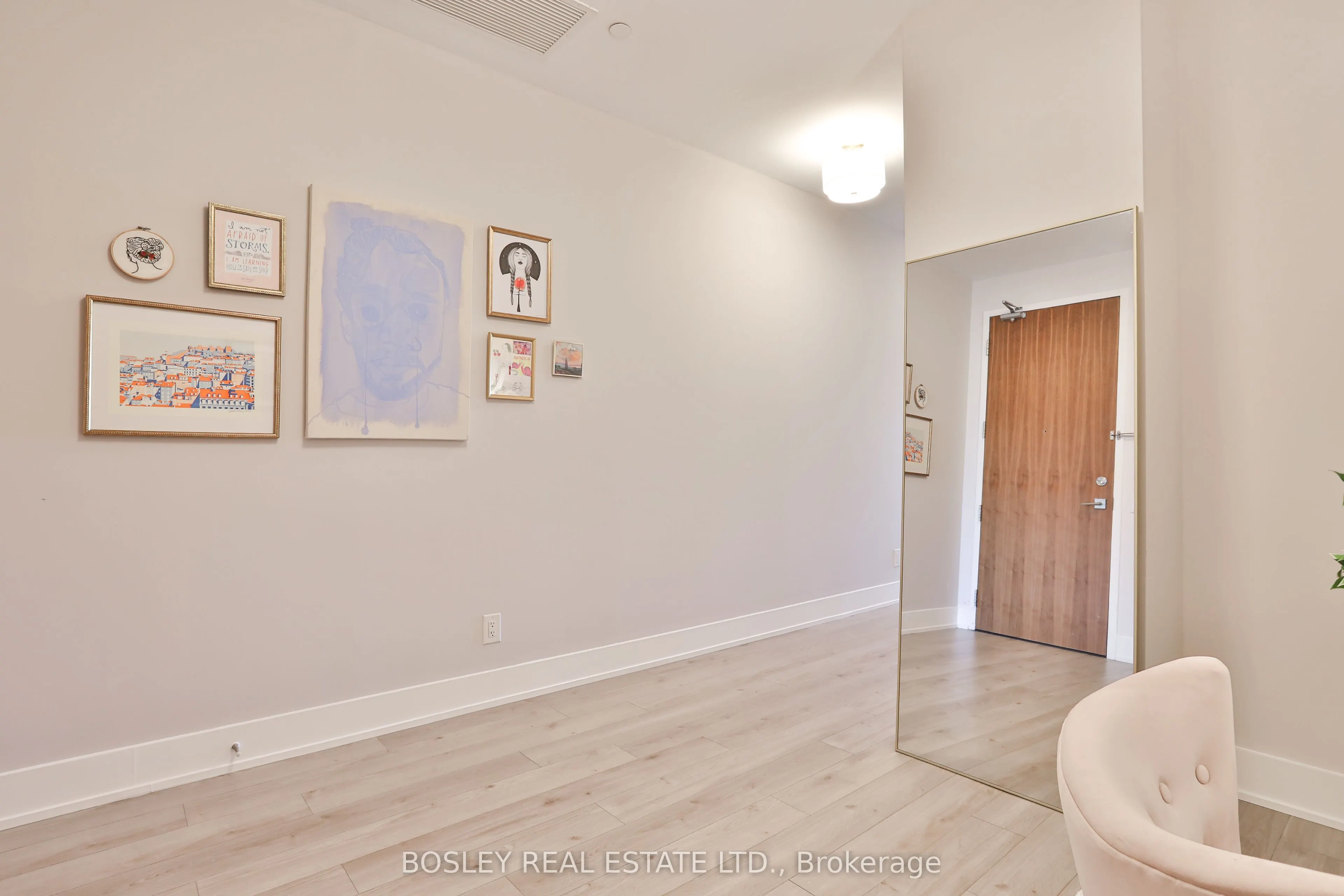 111 St. Clair Avenue W, #628
