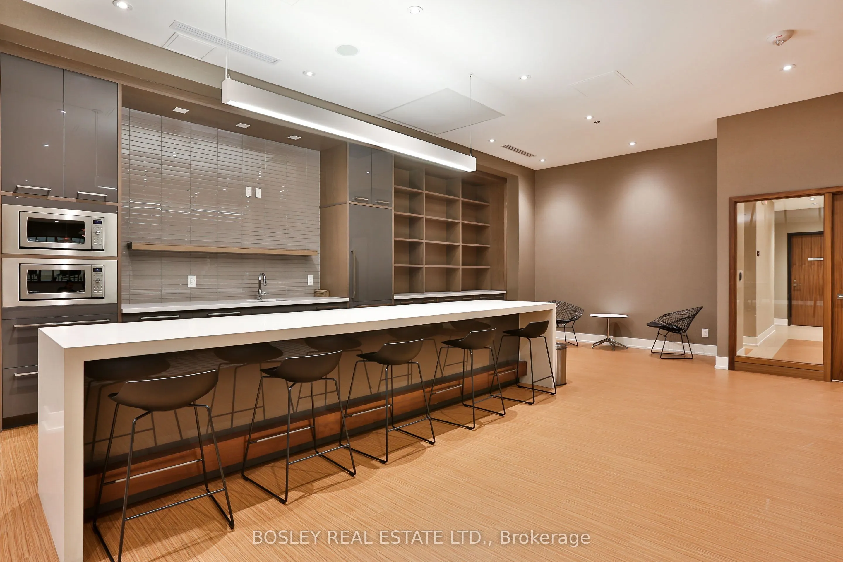 111 St. Clair Avenue W, #628