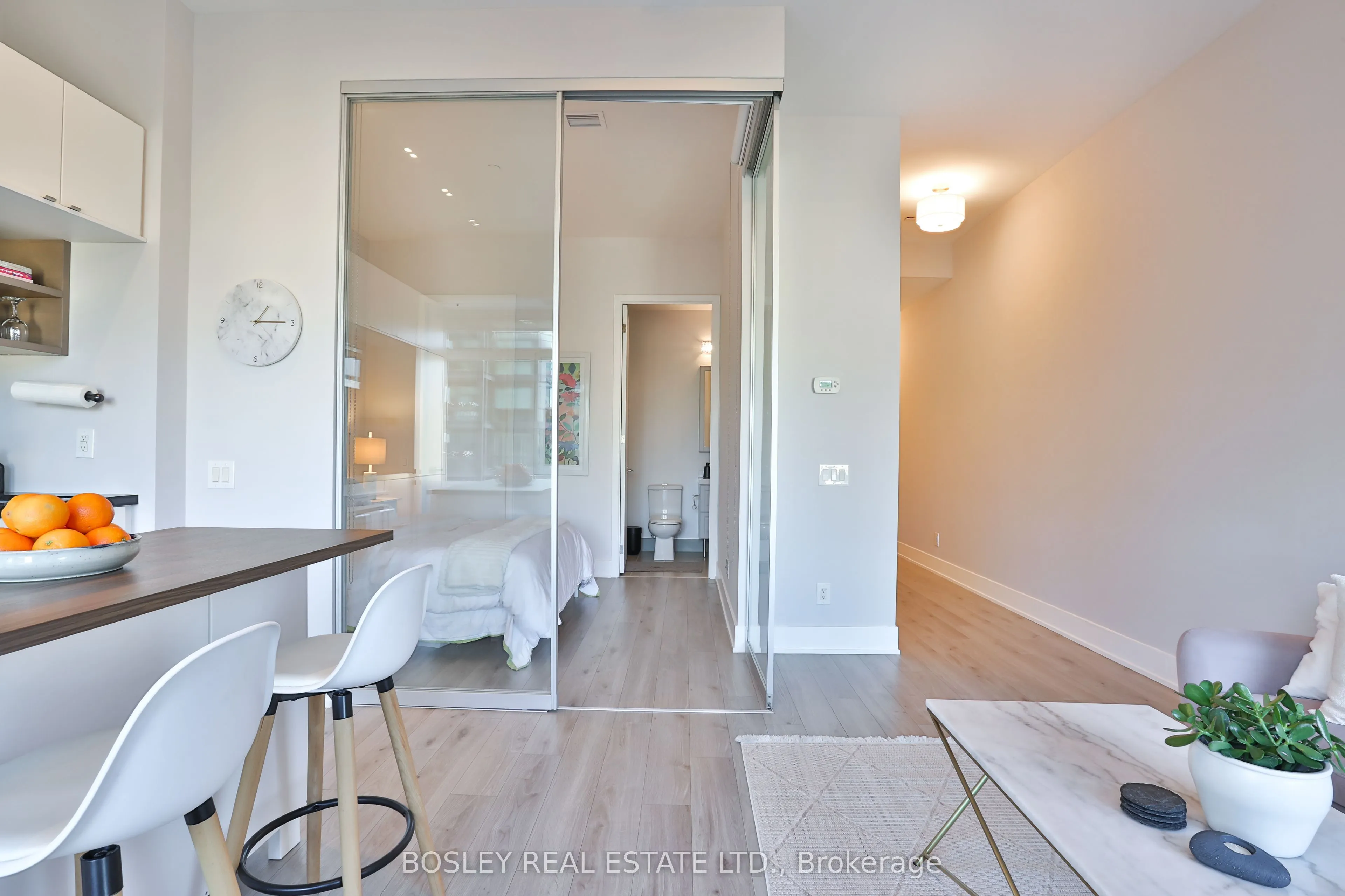 111 St. Clair Avenue W, #628