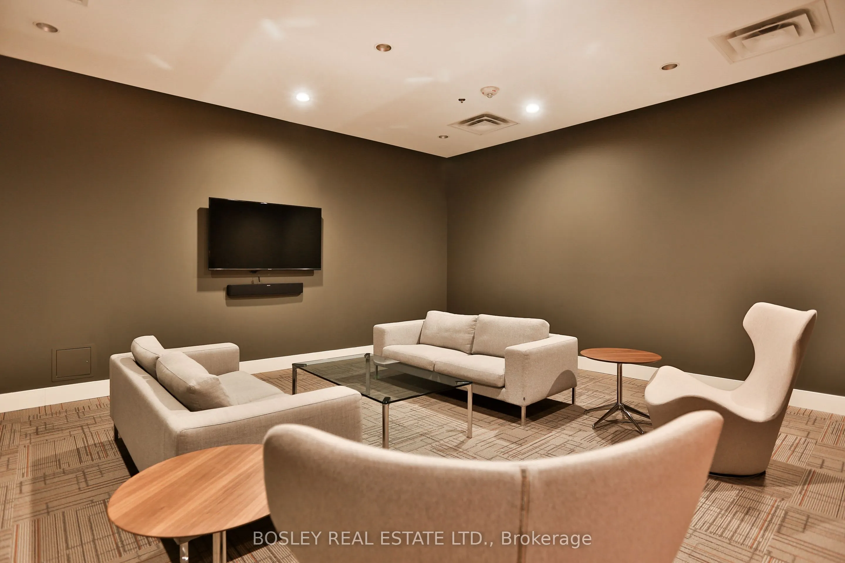 111 St. Clair Avenue W, #628