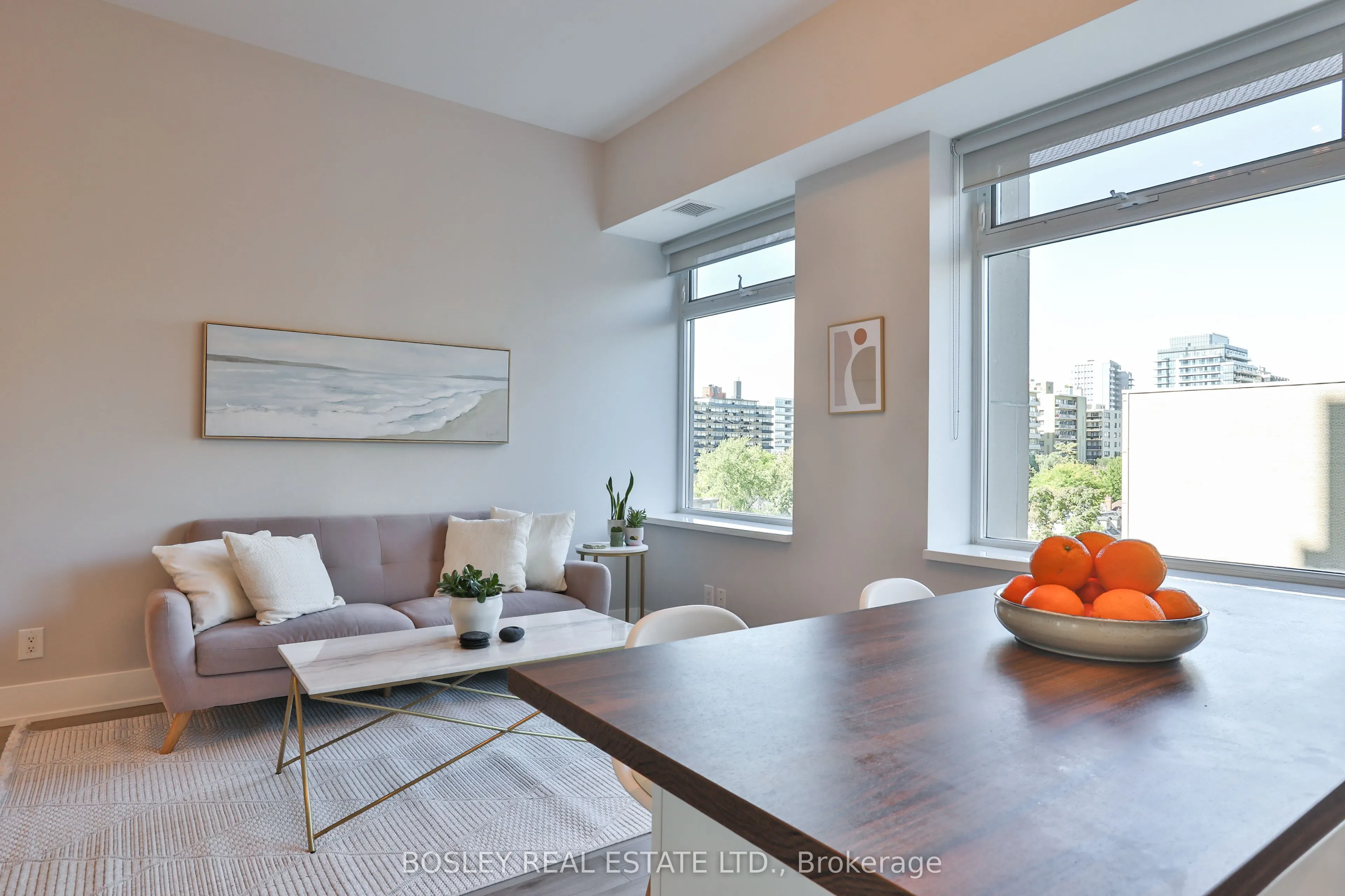 111 St. Clair Avenue W, #628