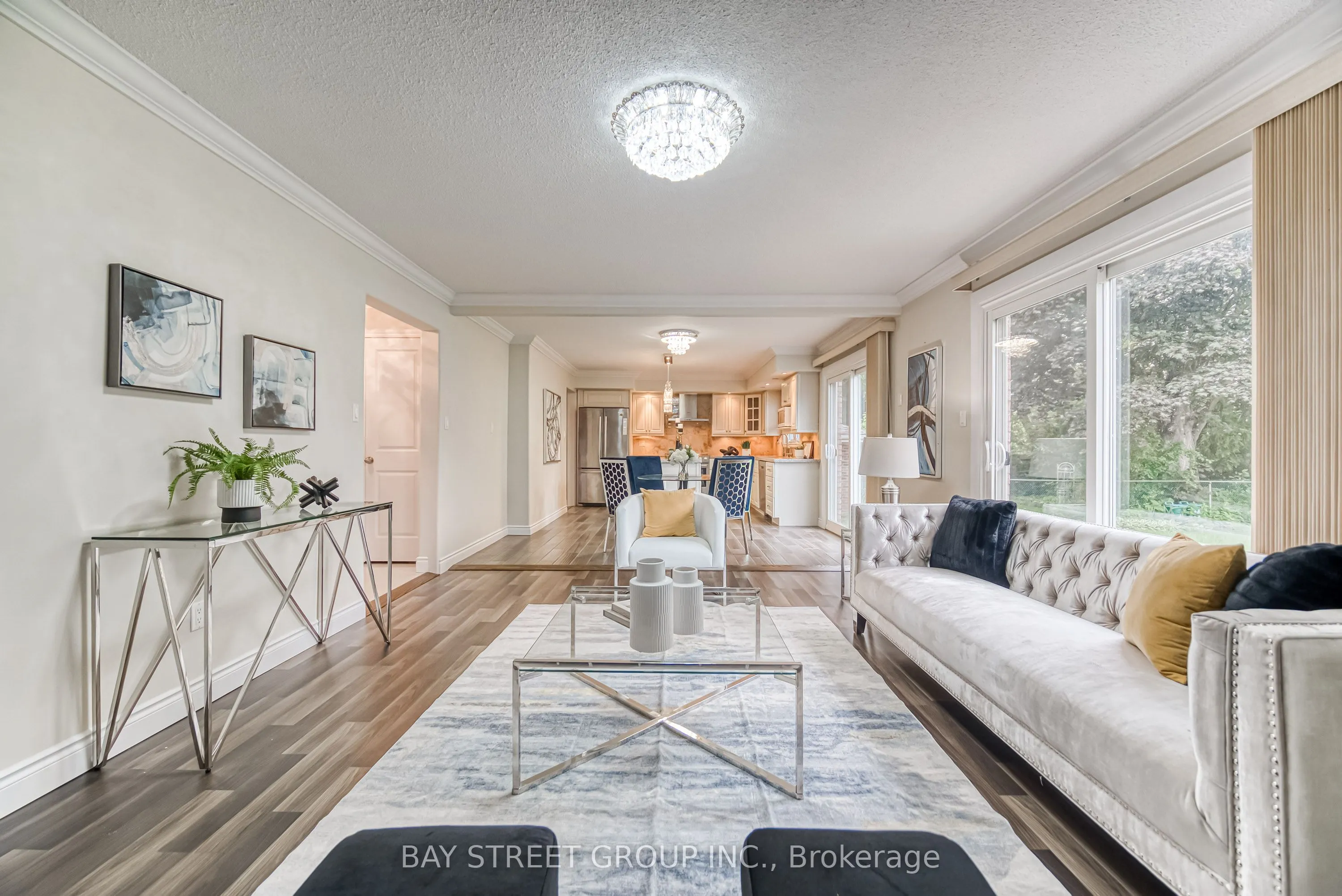 627 Conacher Drive