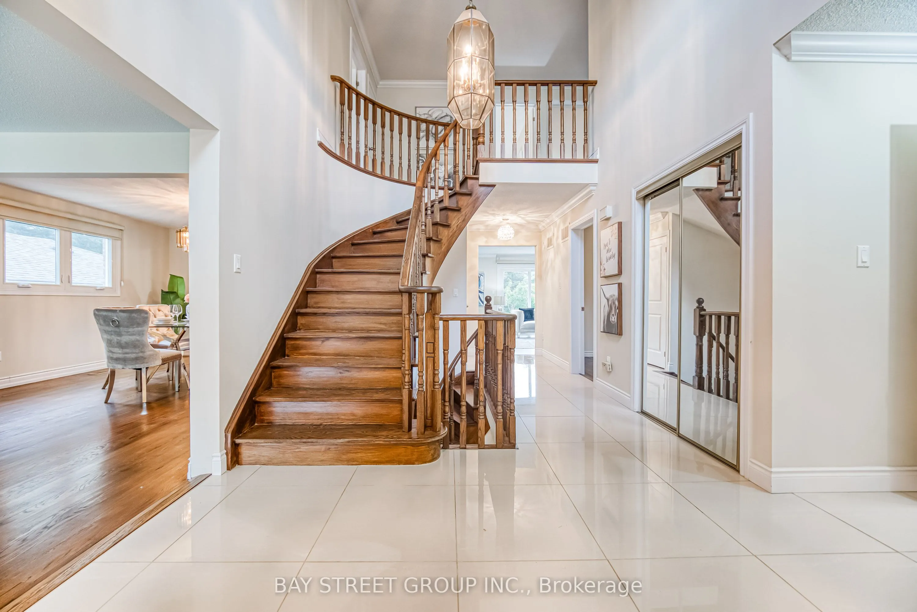 627 Conacher Drive