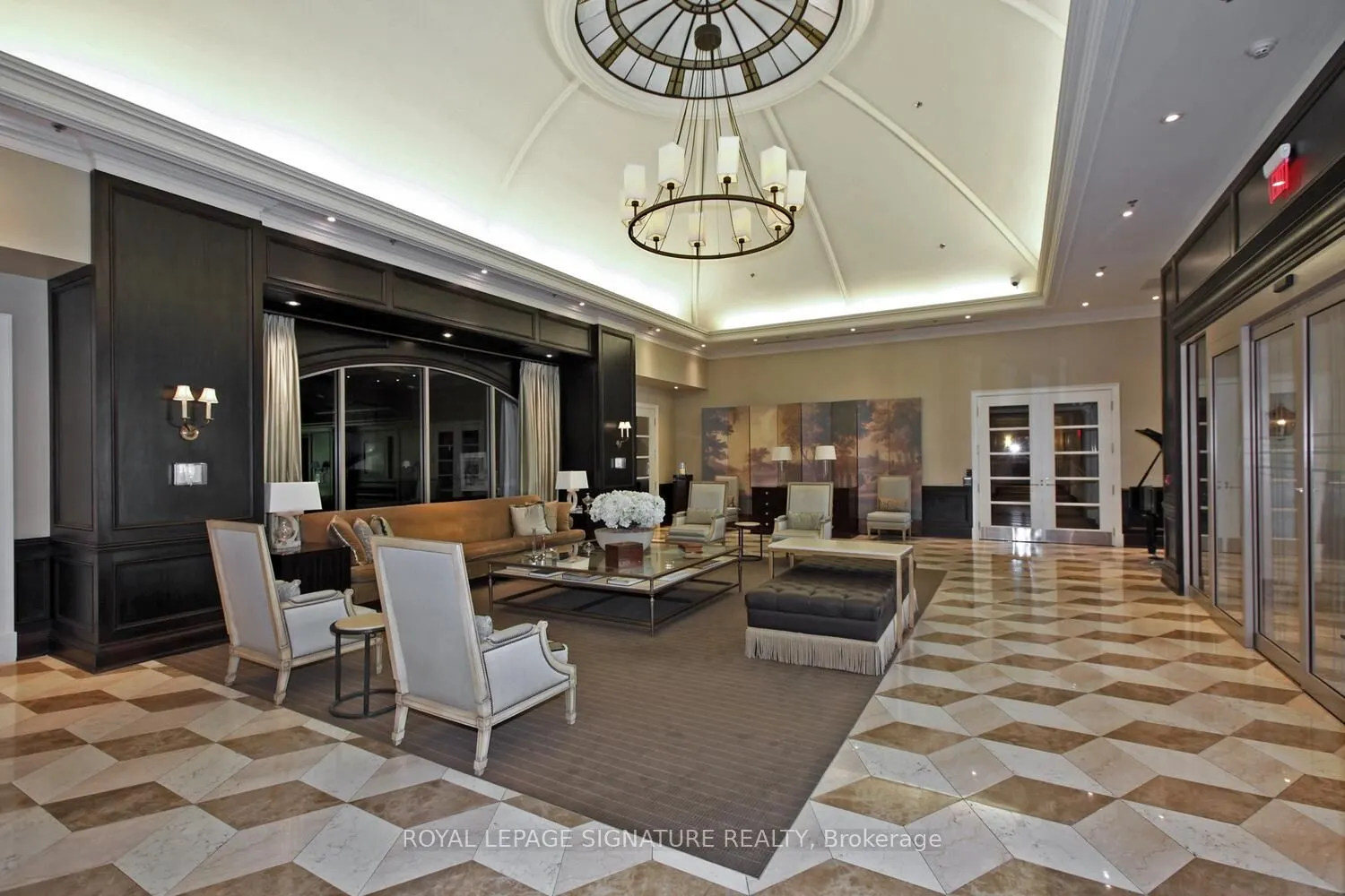 20 Burkebrook Place, #401