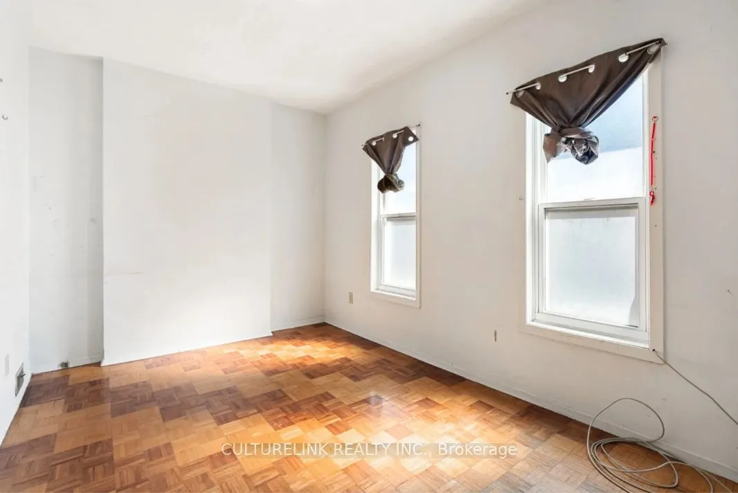 10 Clinton Place