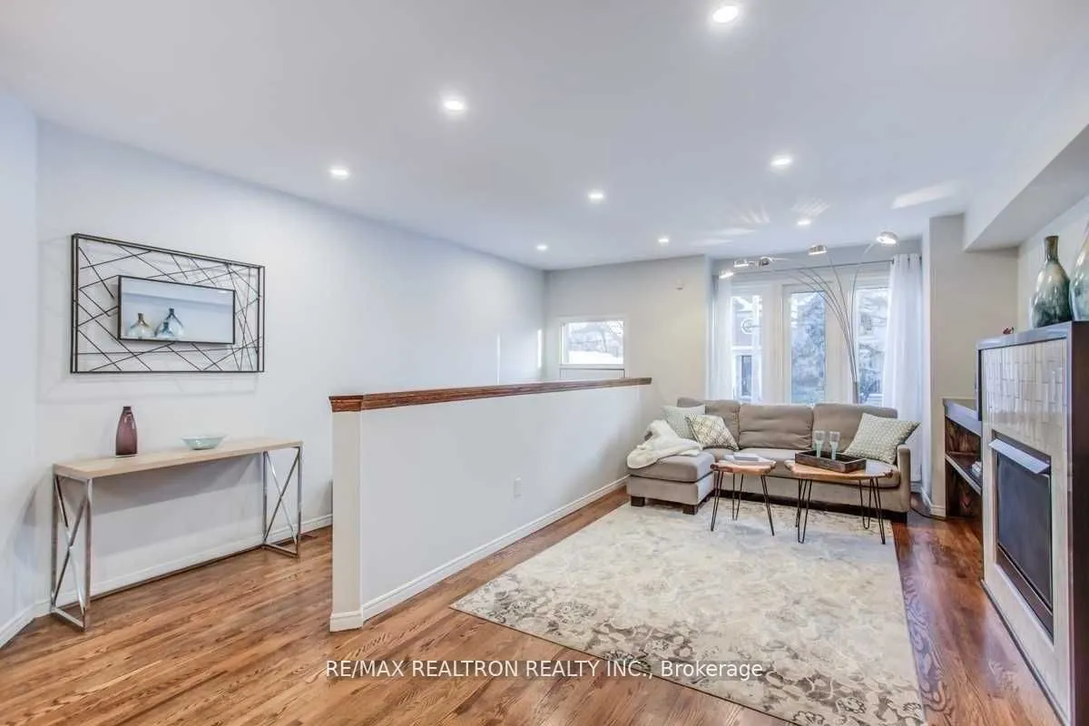 428 Bedford Park Avenue