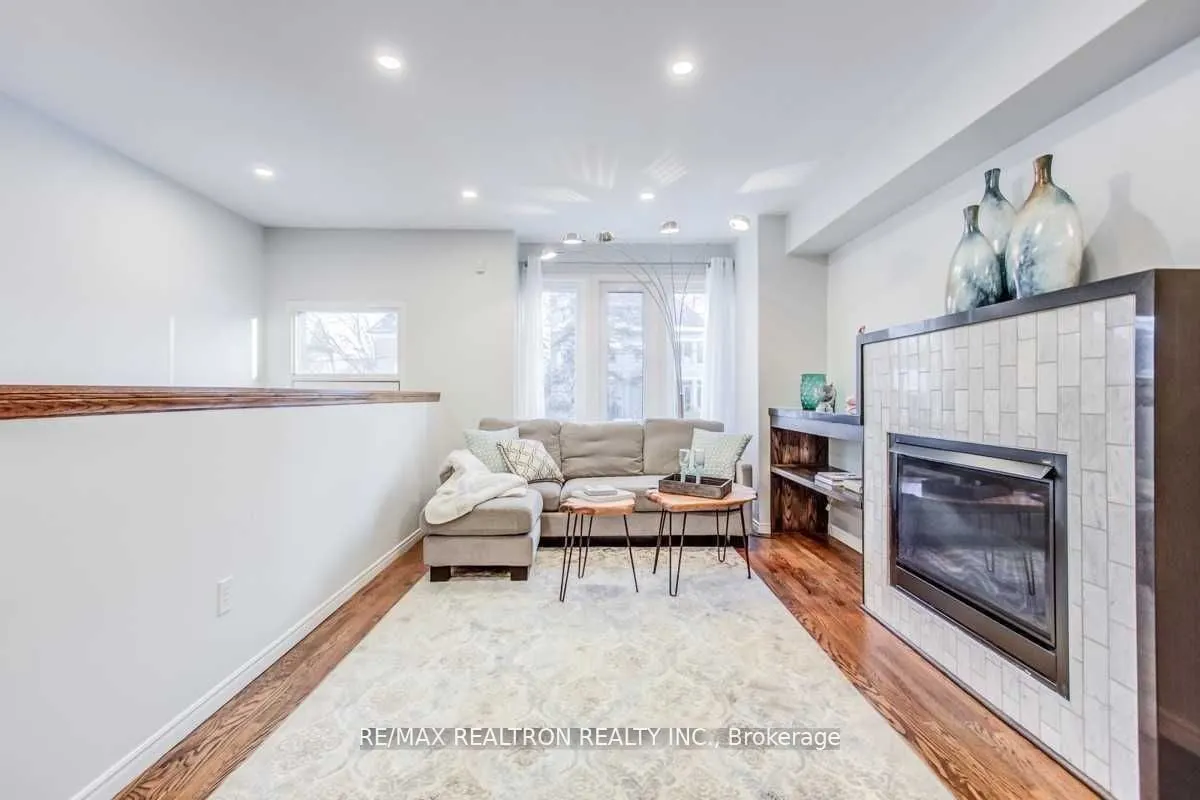 428 Bedford Park Avenue