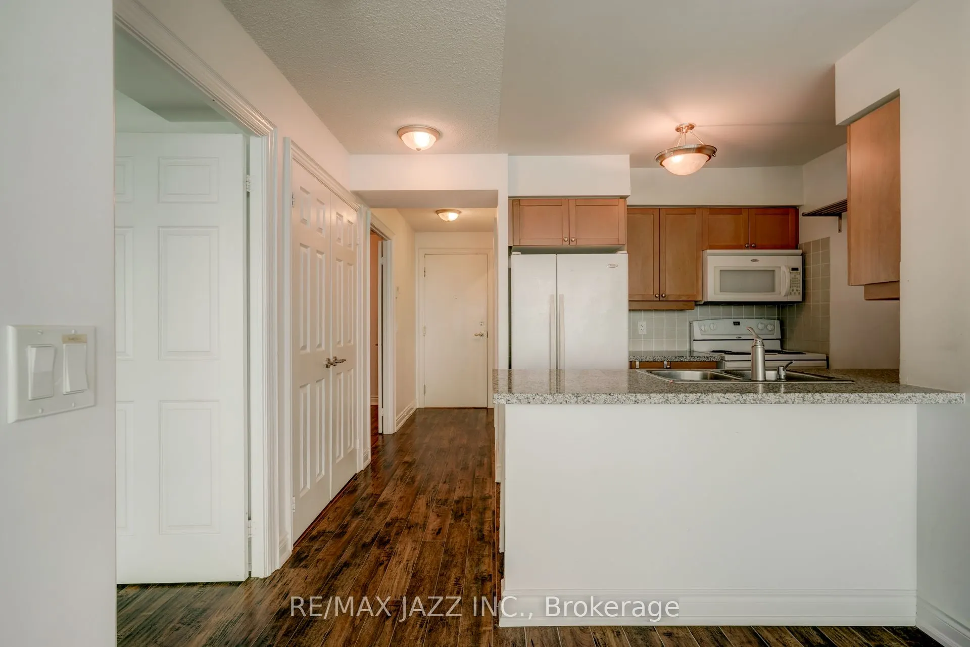 15 Greenview Avenue, #1908