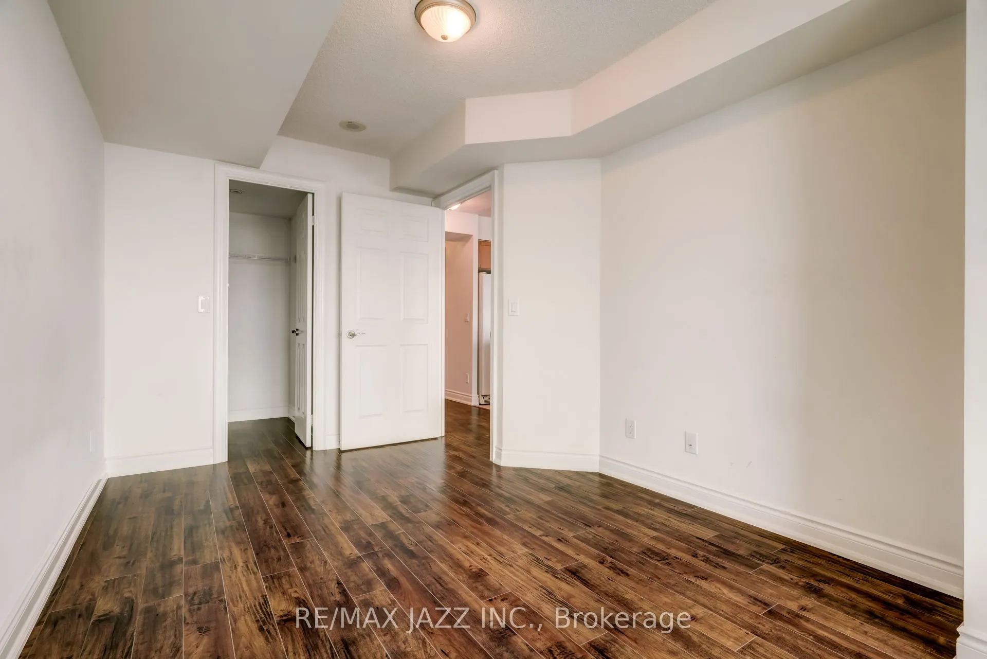 15 Greenview Avenue, #1908