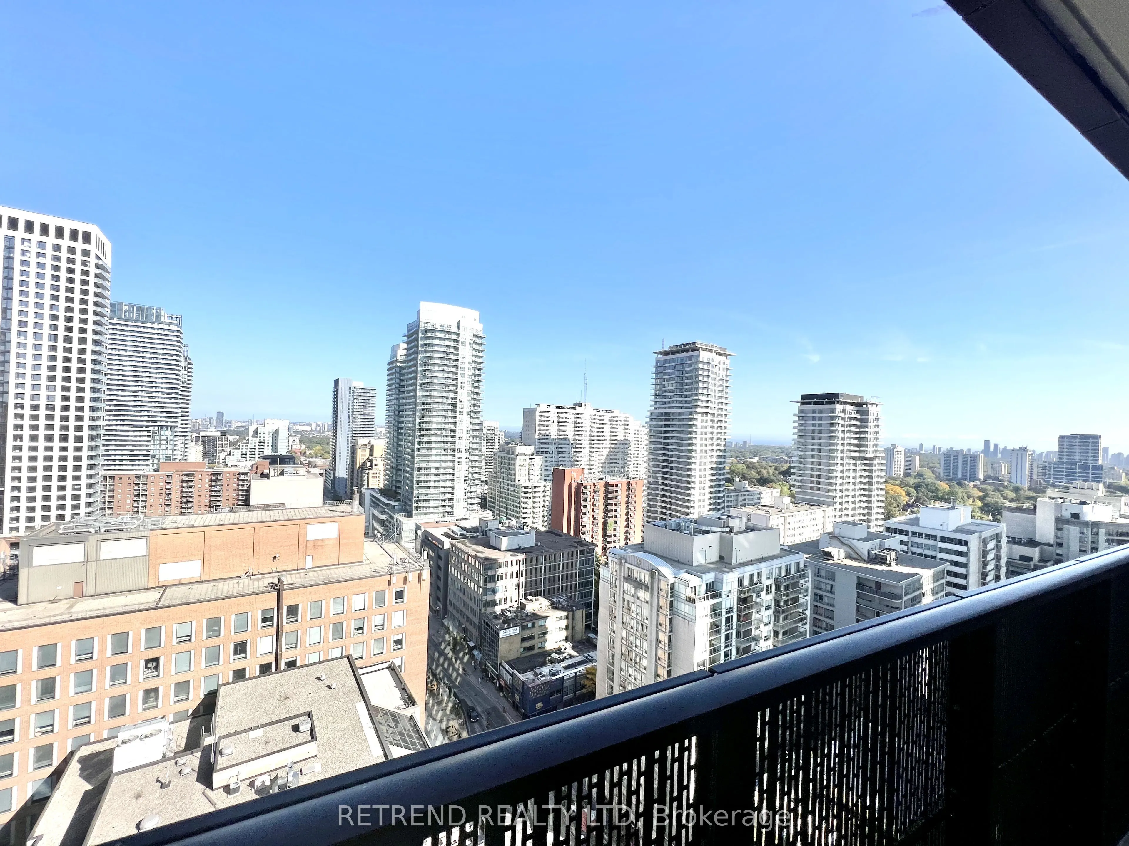 8 Eglinton Avenue E, #1810
