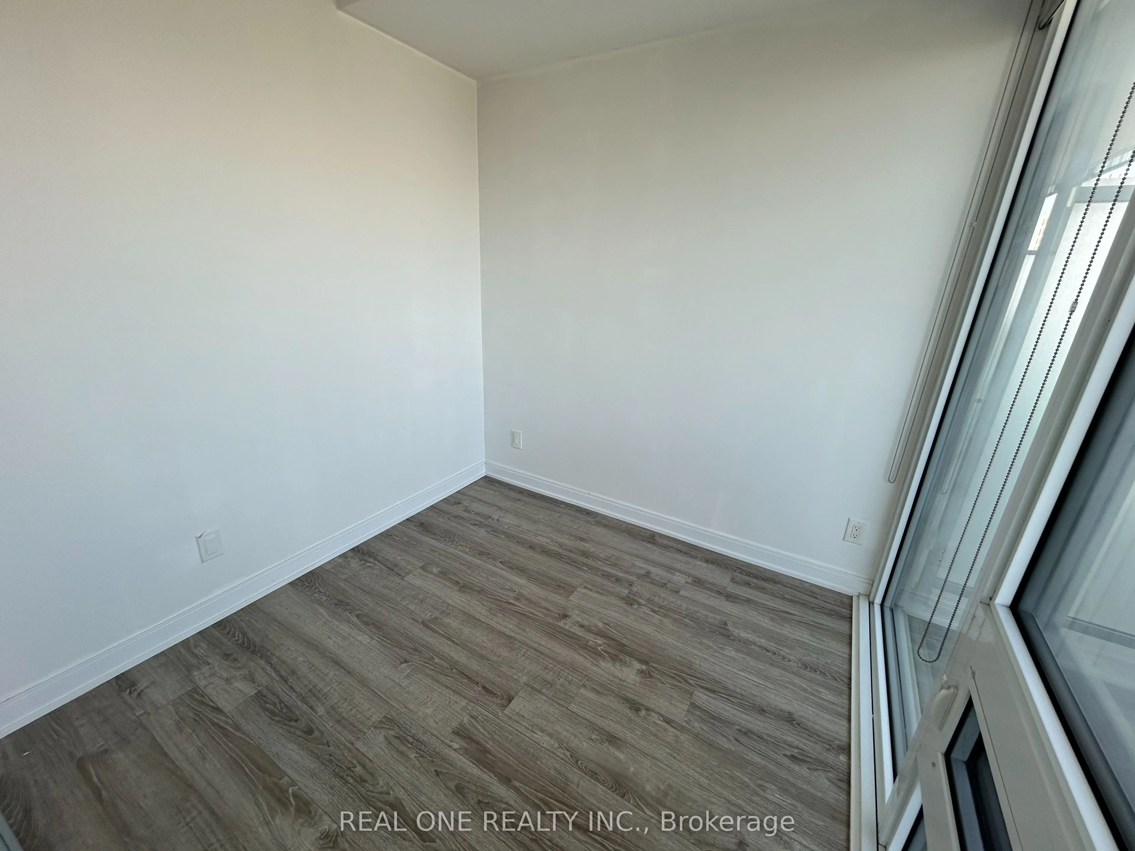 42 Charles Street E, #4108