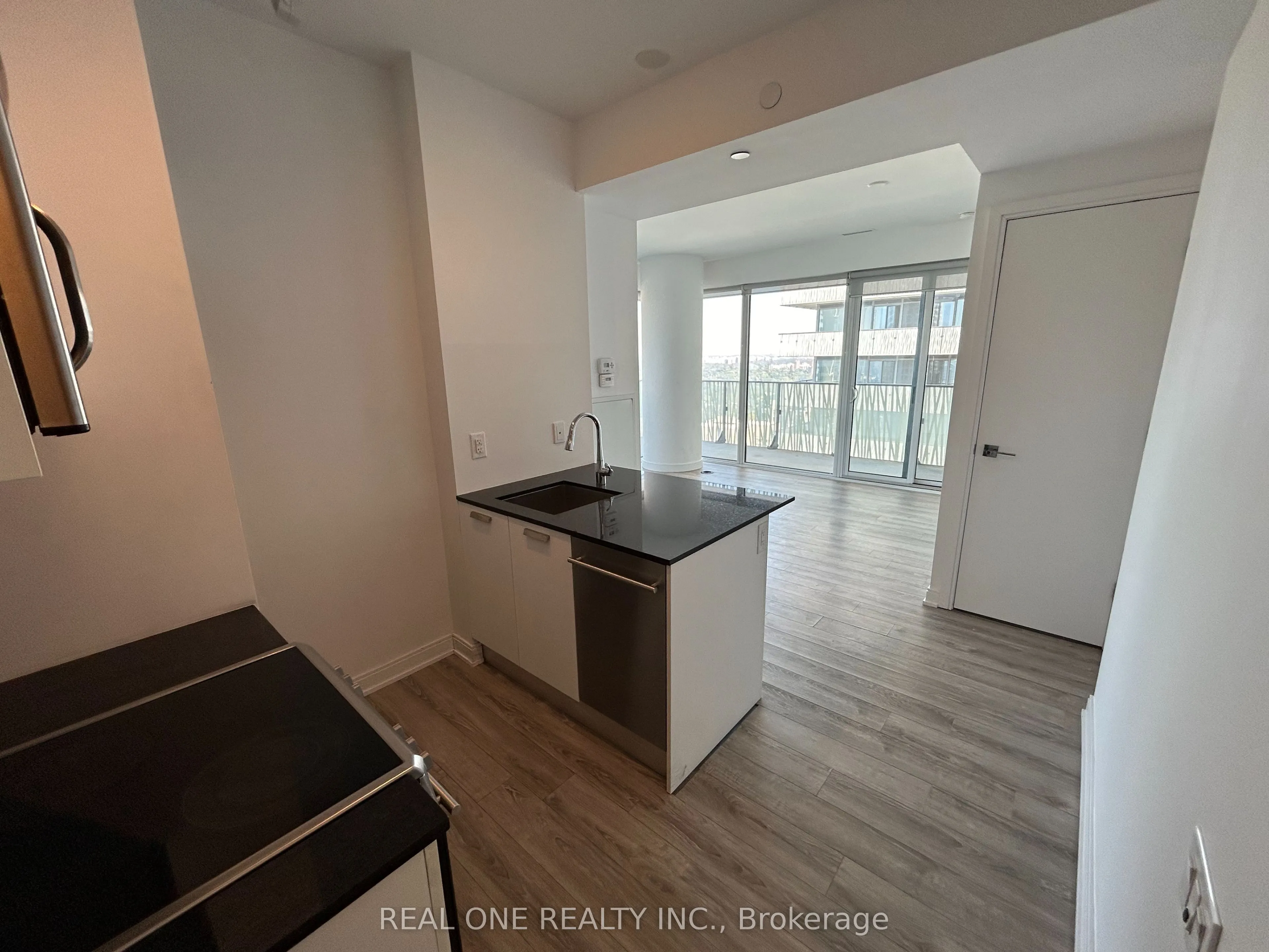 42 Charles Street E, #4108
