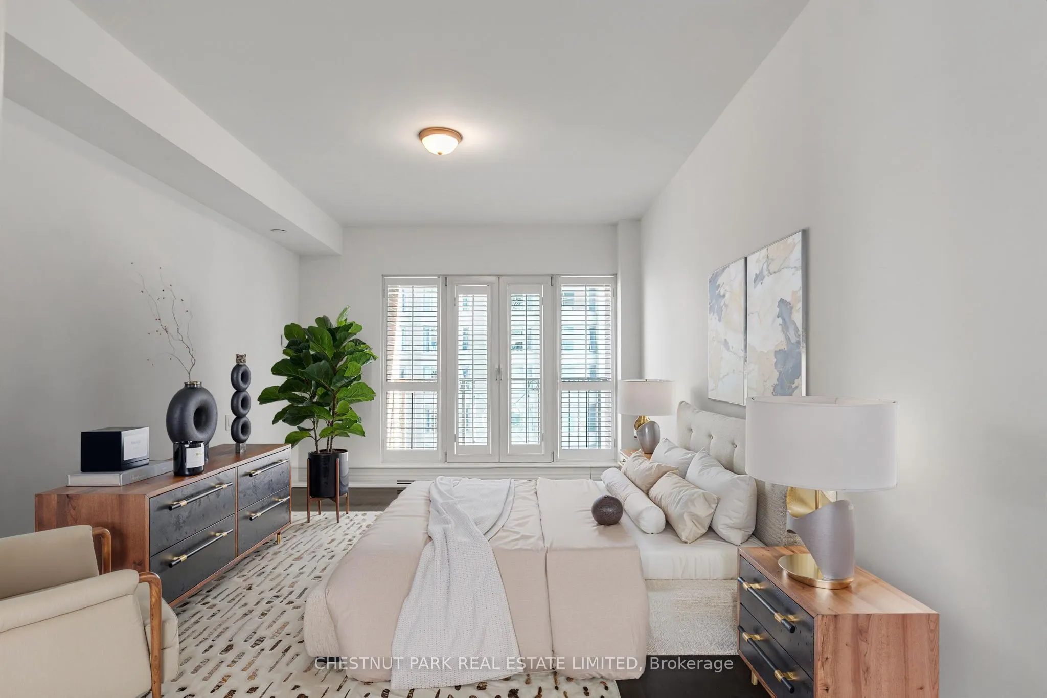 38 Avenue Road, #1902
