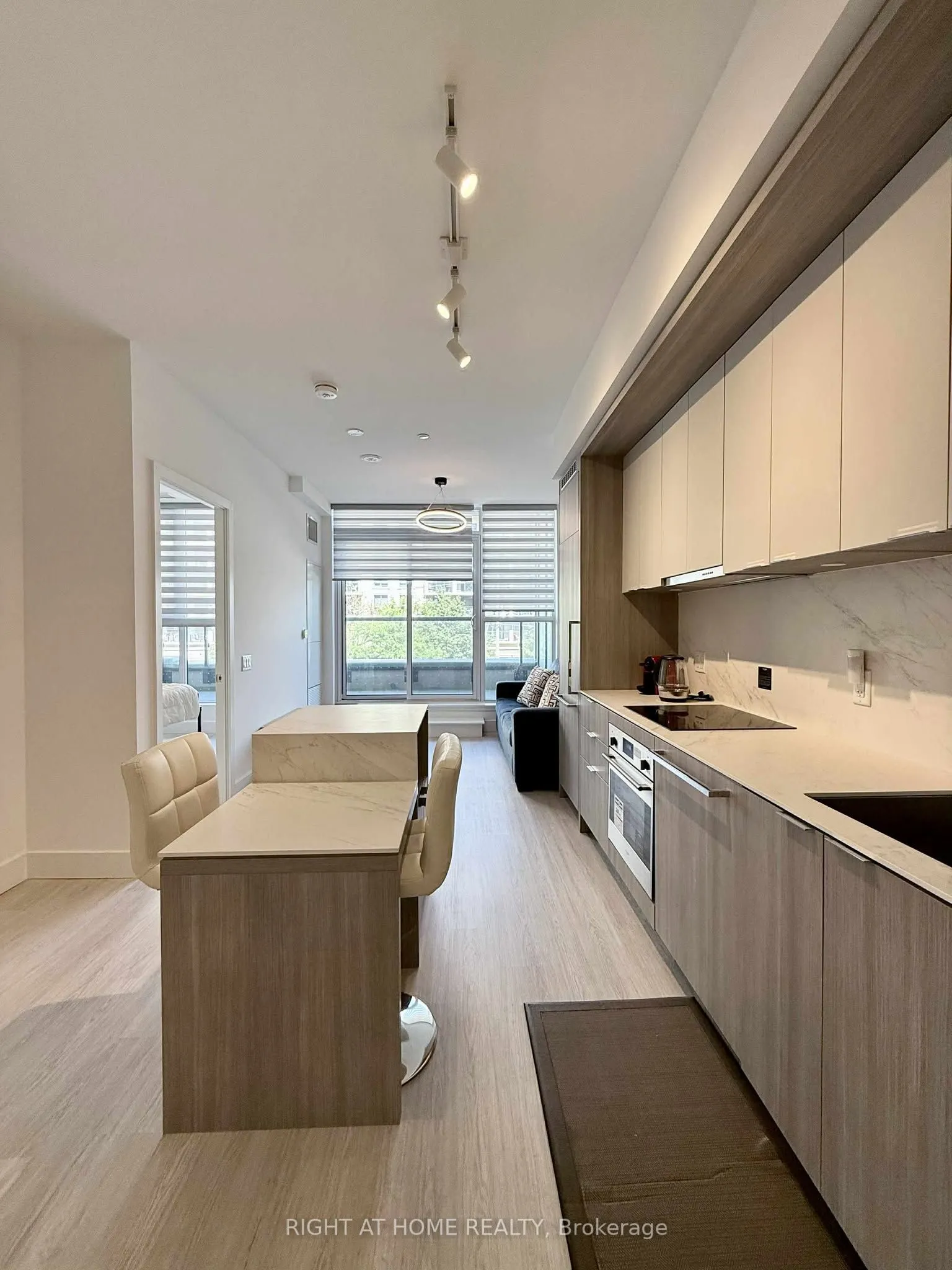 6 Greenbriar Road, #227