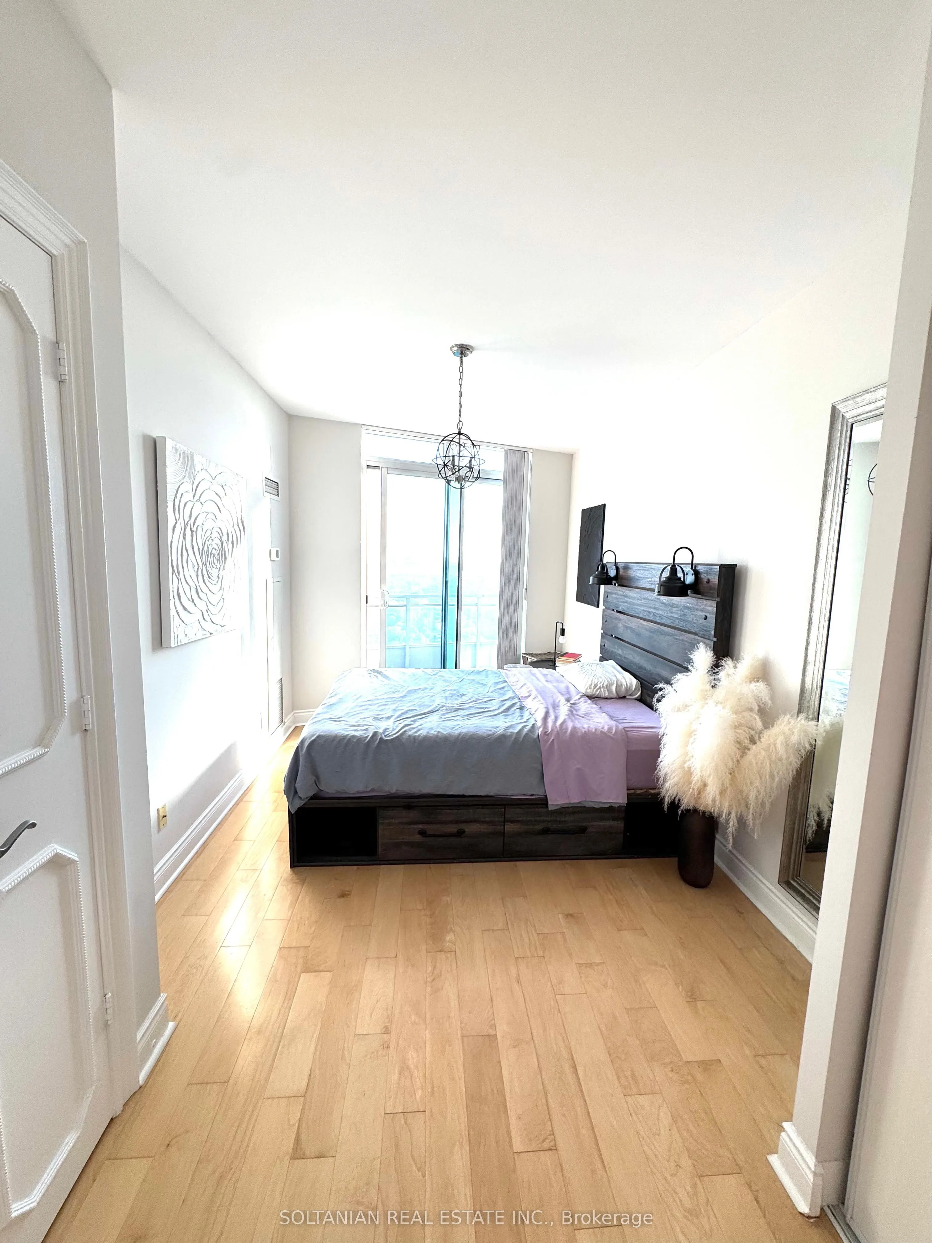 60 BYNG Avenue, #UPH02