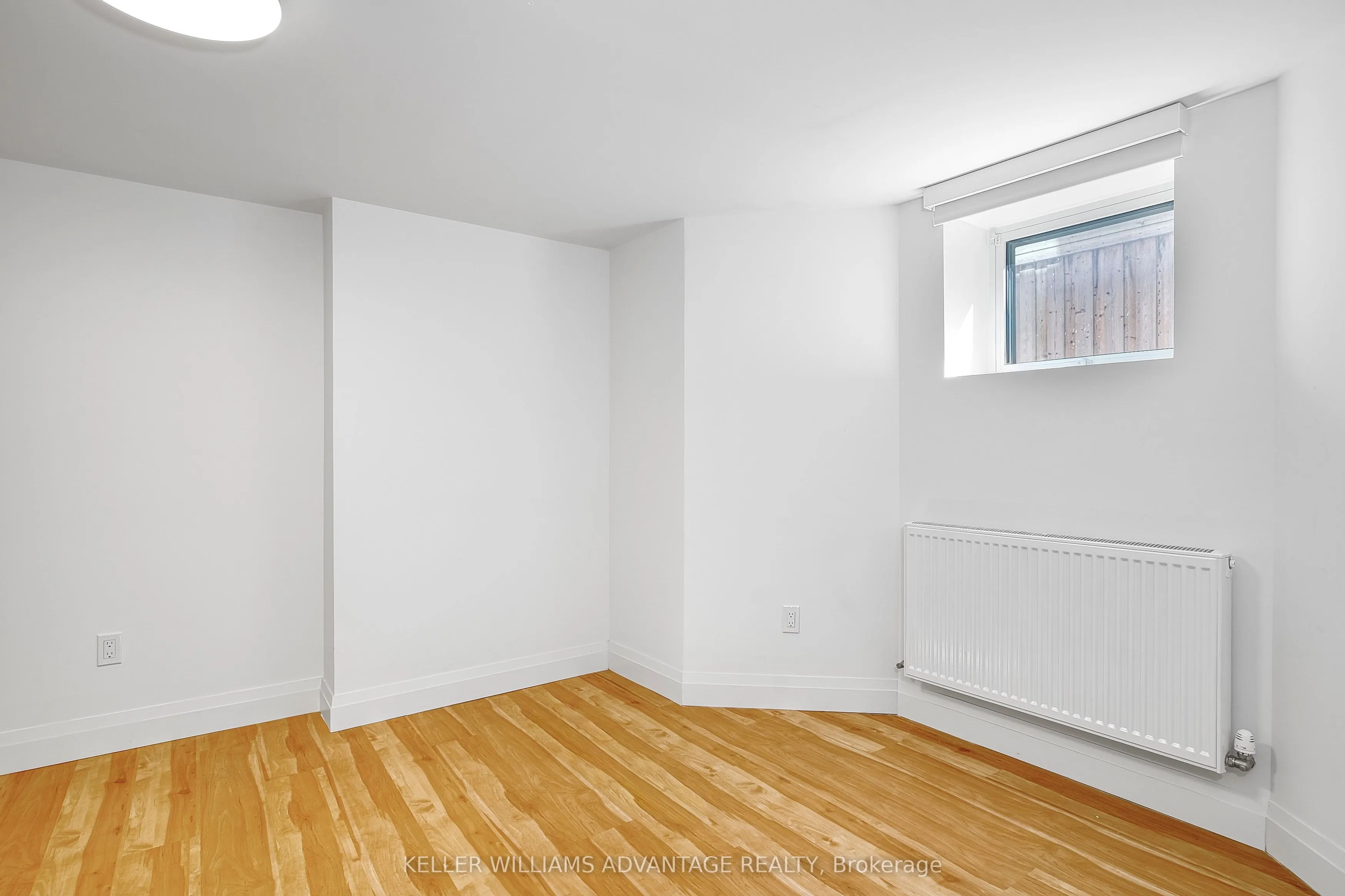 42 Delaware Avenue S, #LOWER