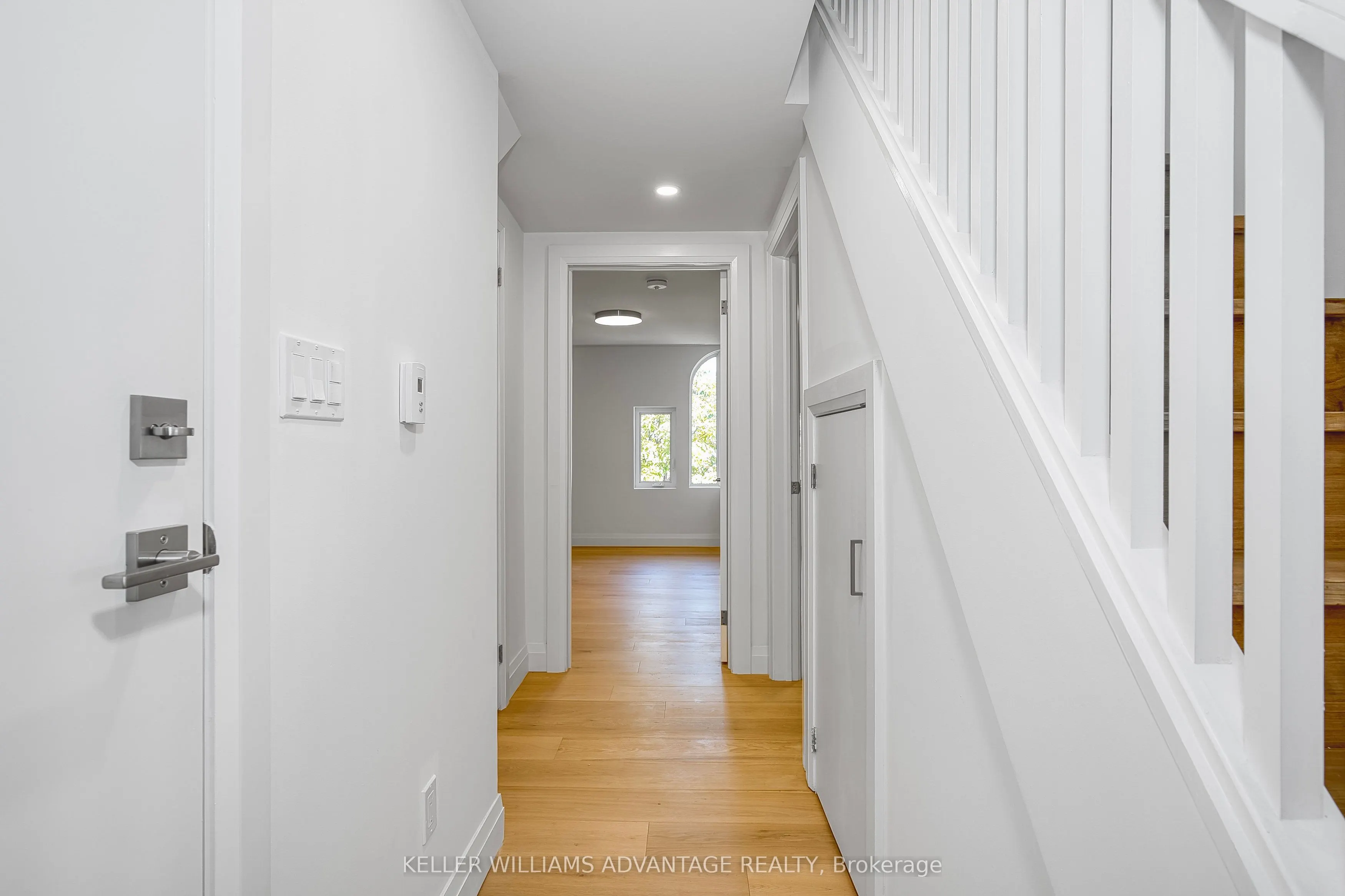 42 Delaware Avenue, #3rd Floor